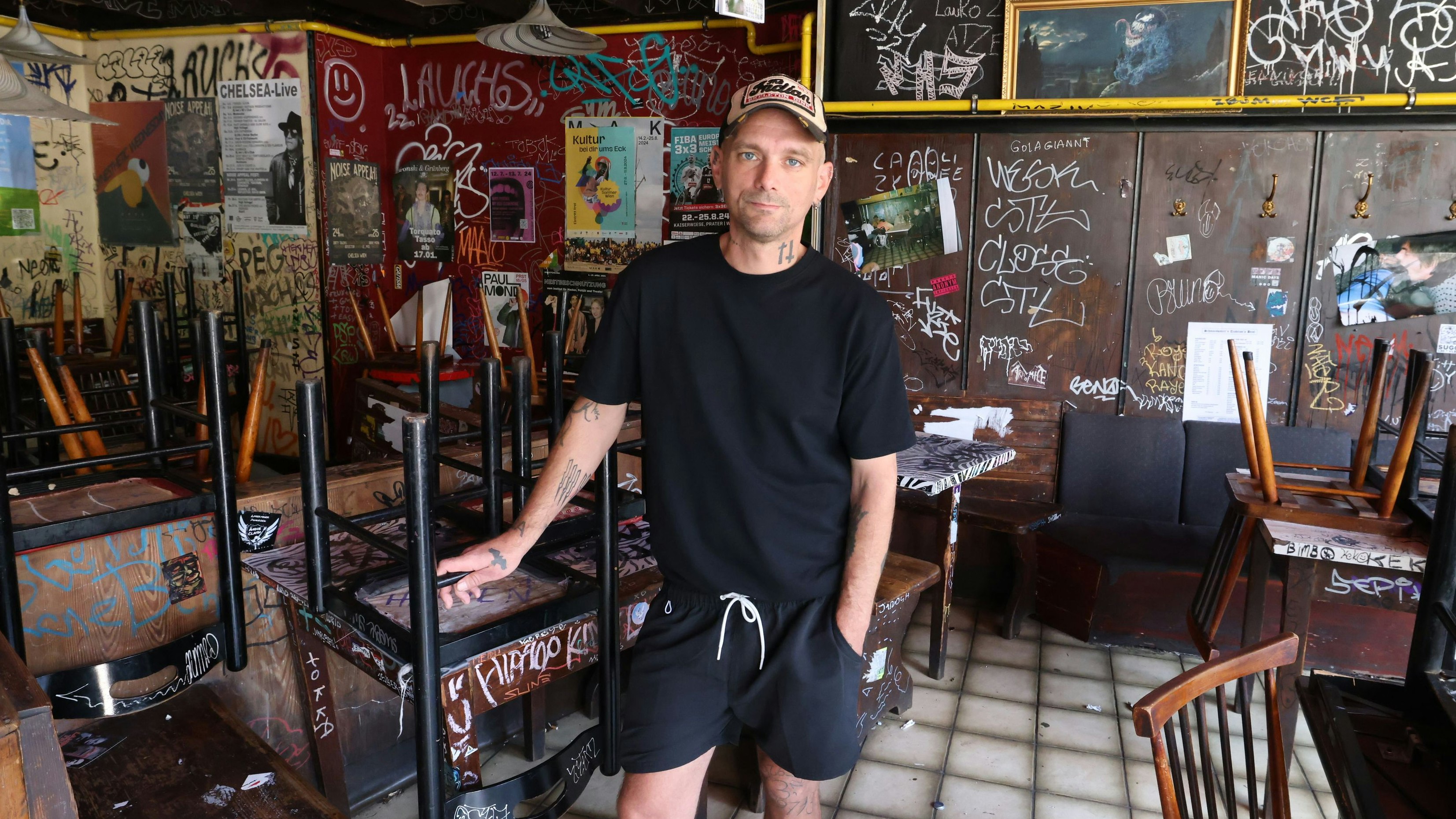 Peter Balon ist seit 2019 Inhaber des Kultbeisl „Schmauswaberl“ am Wiener Naschmarkt.