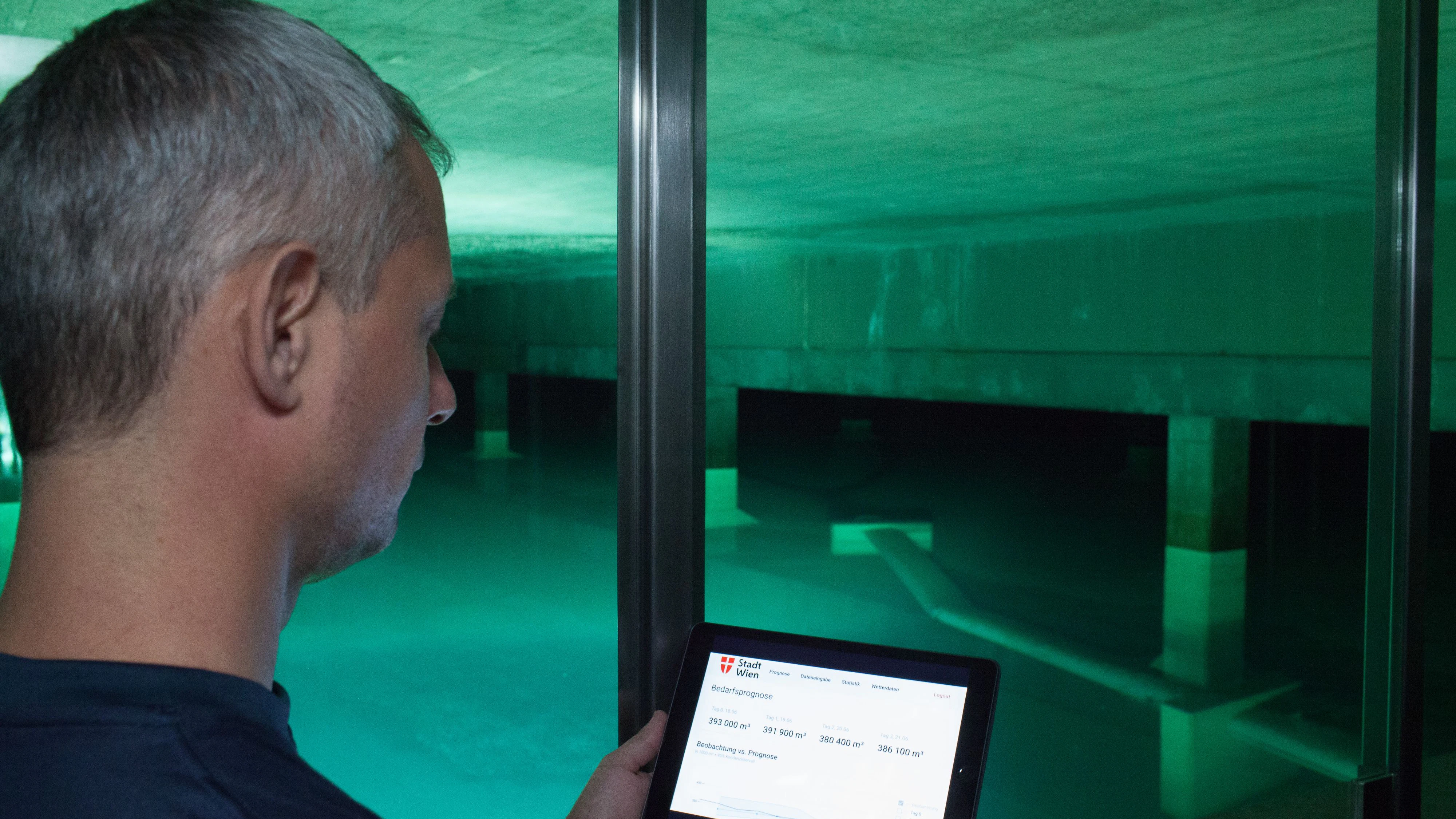  Die Mitarbeiter*innen von Wiener Wasser blicken in die Zukunft und schätzen den Wasserverbrauch für Tage im Voraus (Archivfoto)