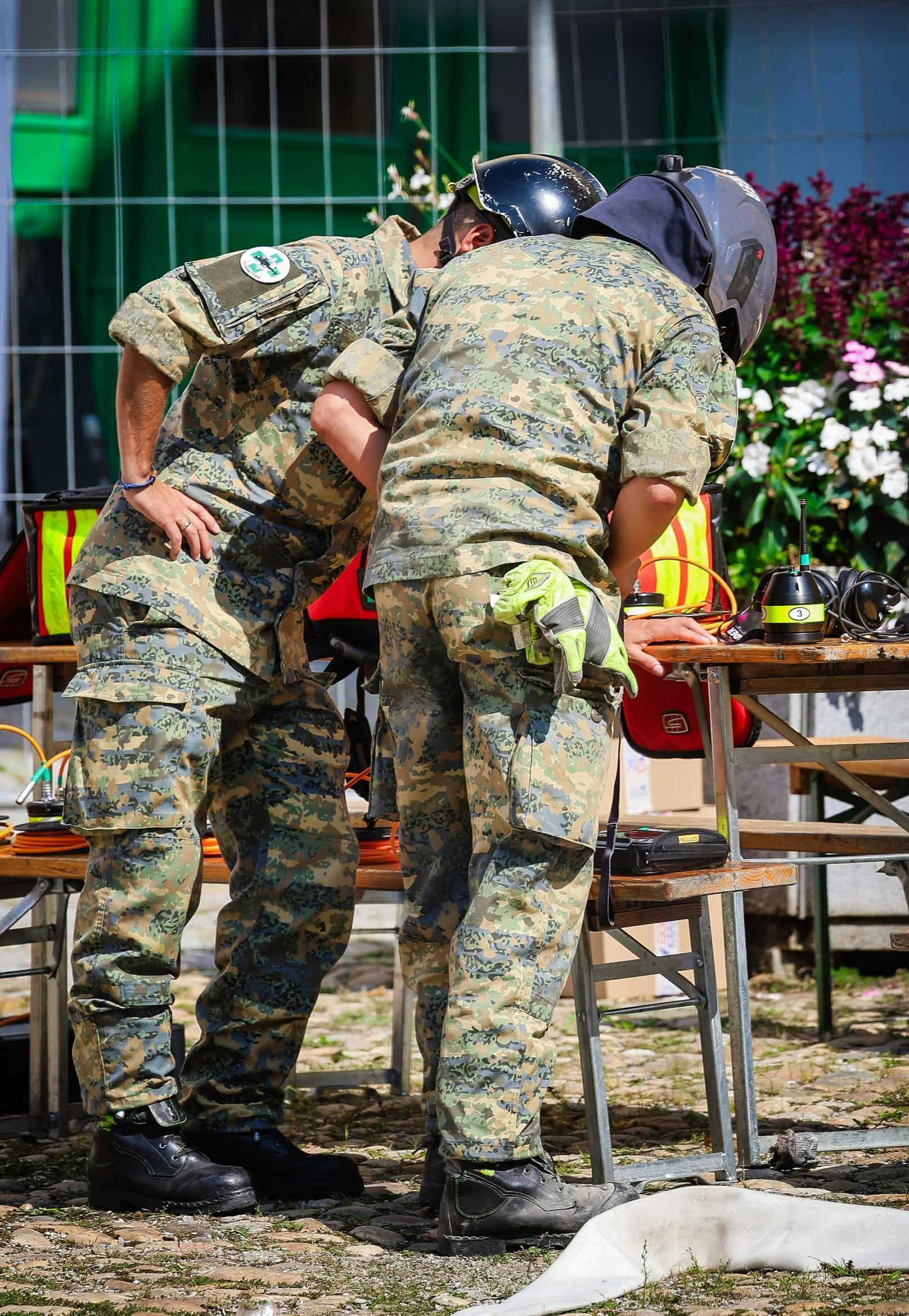 Nach dem Einsturz eines Kellers in Schärding (Oberösterreich) sind in der Nacht auf Mittwoch die beiden verschütteten Bauarbeiter tot geborgen worden.