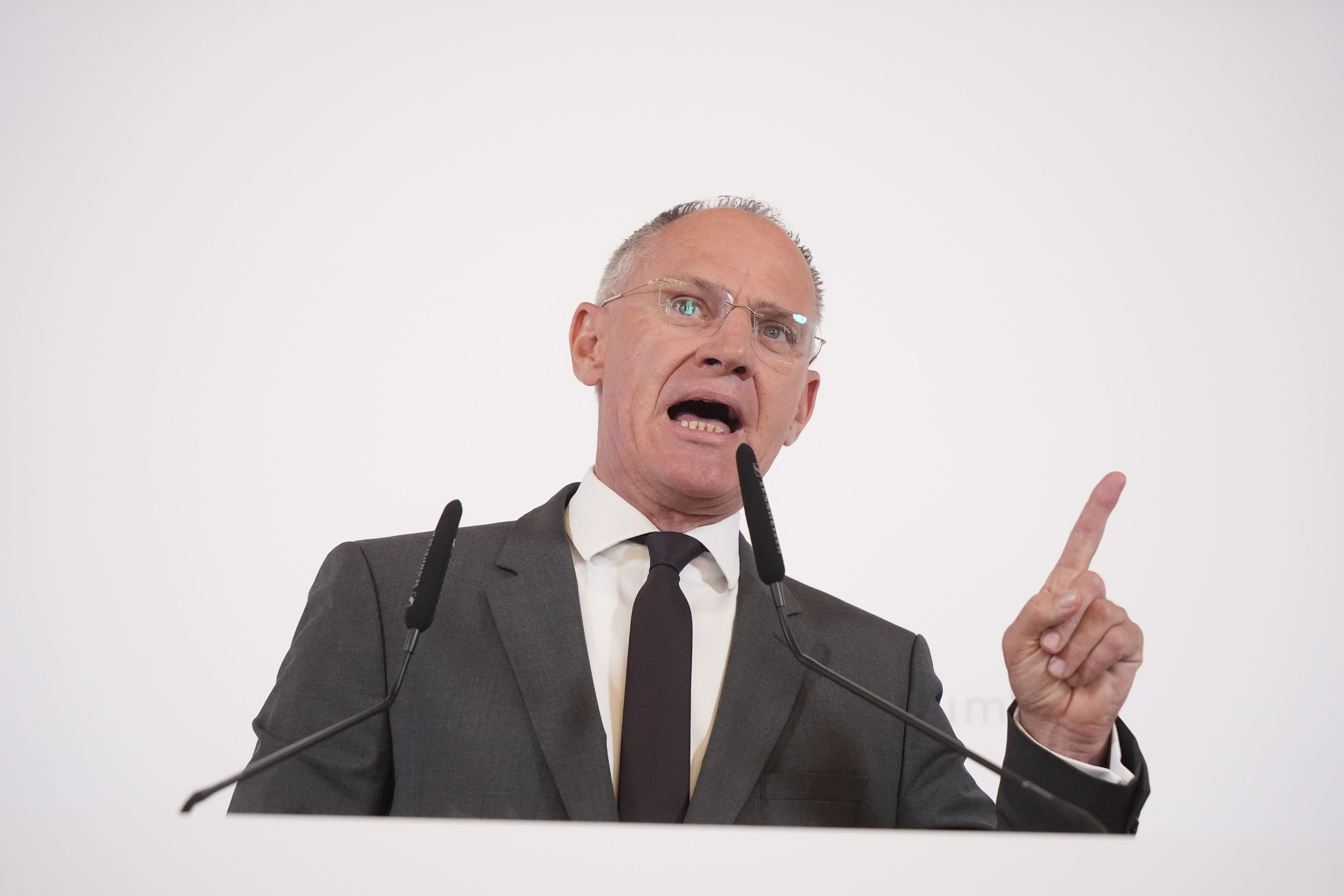 ÖVP-Innenminister Gerhard Karner will die Maßnahmen beim Familienzuzug weiter verschärfen.