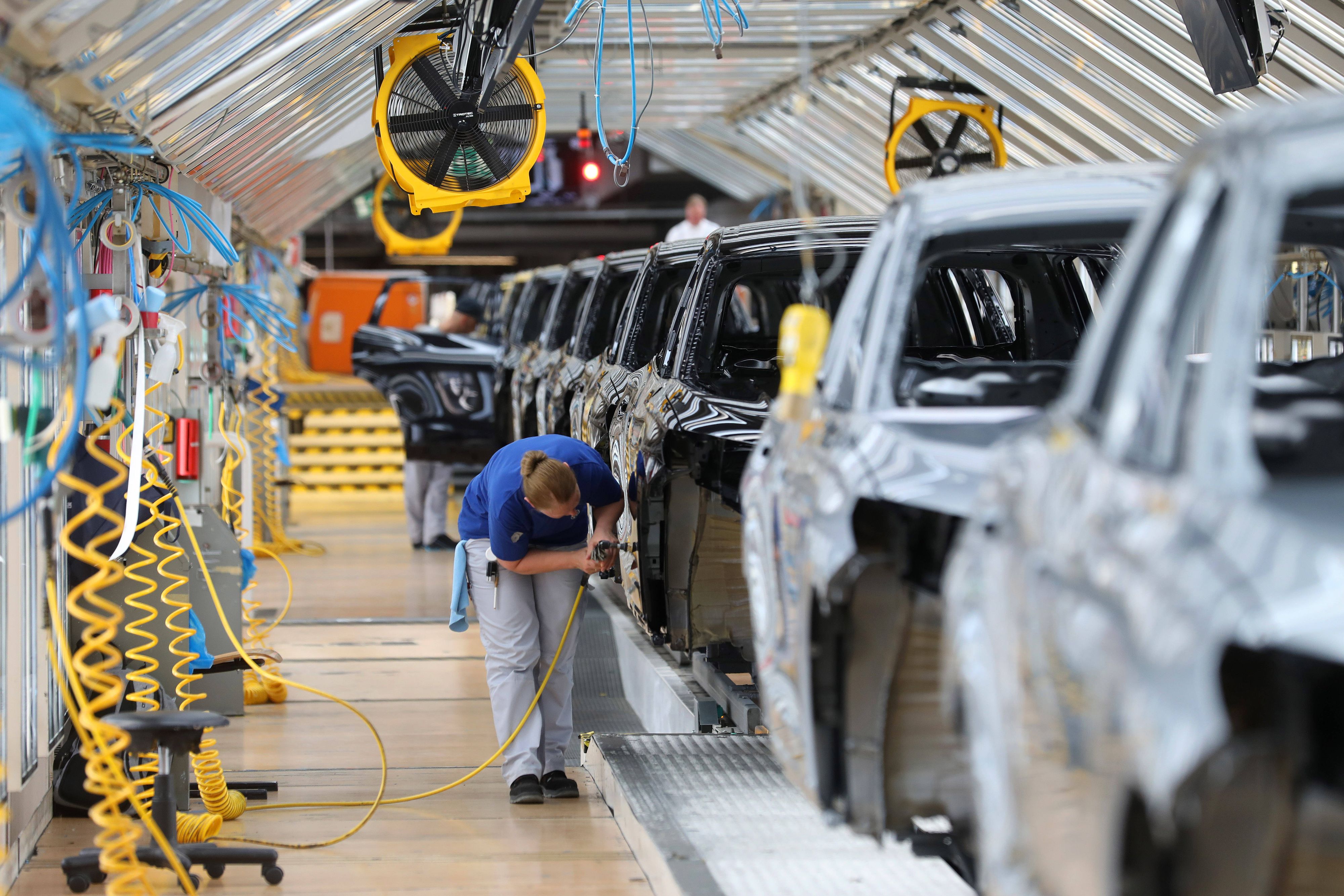 In Österreich sind insgesamt 135 Unternehmen und 6.300 Jobs an VW gekoppelt.