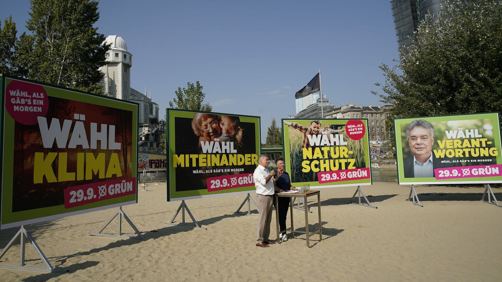 Am Donnerstag präsentierten die Grünen ihre zweite Plakatwelle für die Nationalratswahl am 29. September.