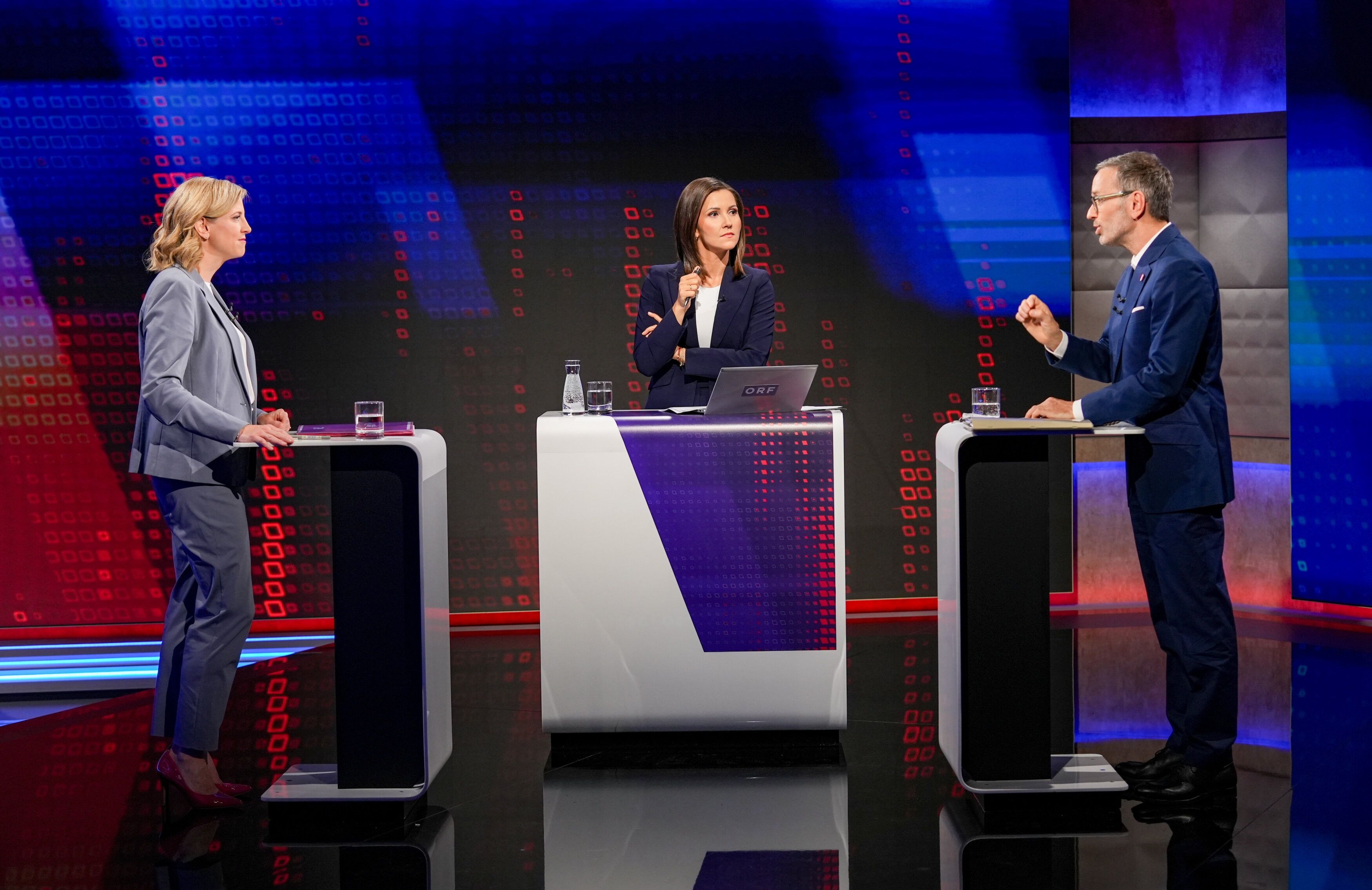 Herbert Kickl (FPÖ) diskutierte mit Beate Meinl-Reisinger (NEOS).