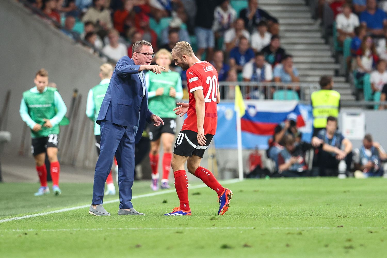 Ralf Rangnick und Bayern-Star Konrad Laimer