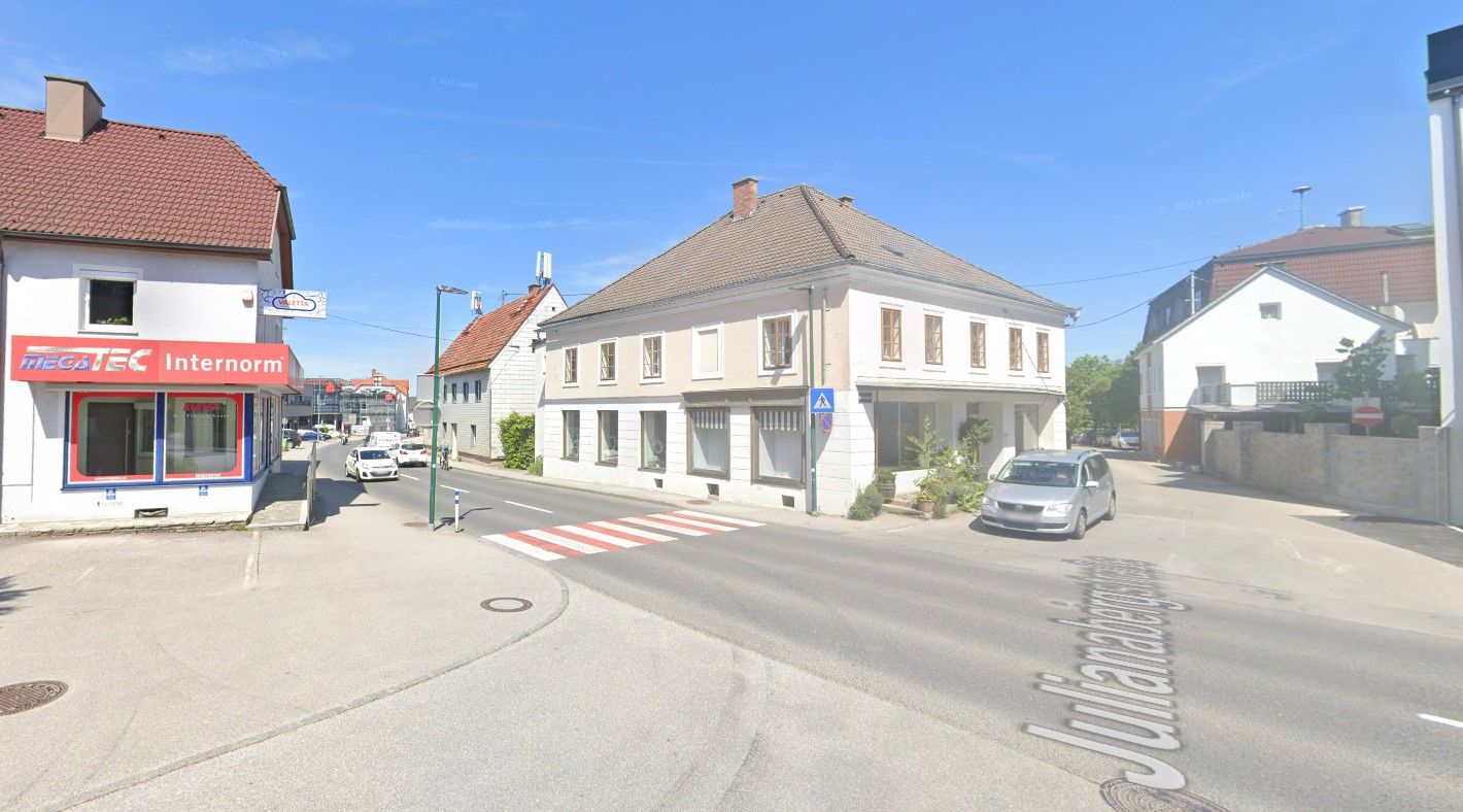 Auf diesem Zebrastreifen in Neuhofen an der Krems wurde der 10-Jährige angefahren.