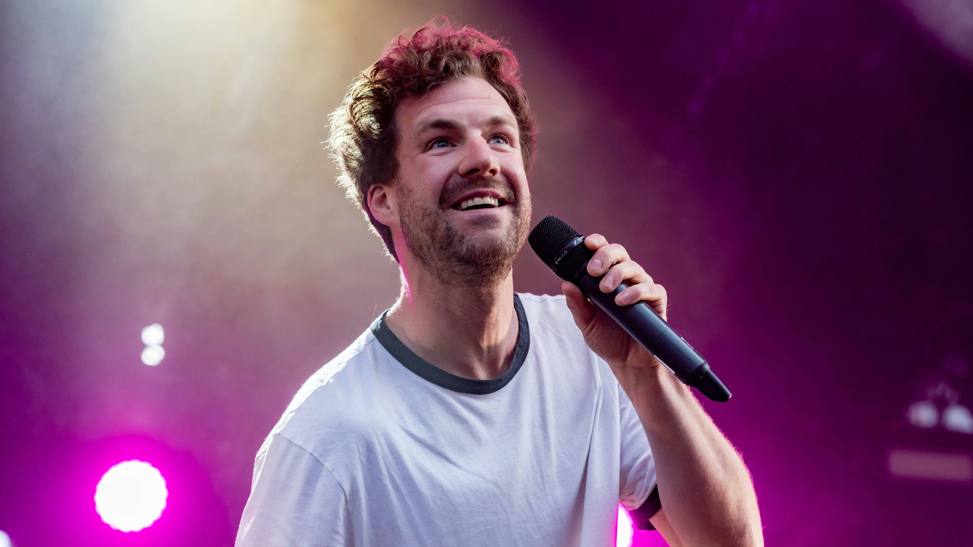 Heute.at - Comedy-Star sorgt mit Behinderten-Witzen für Shitstorm