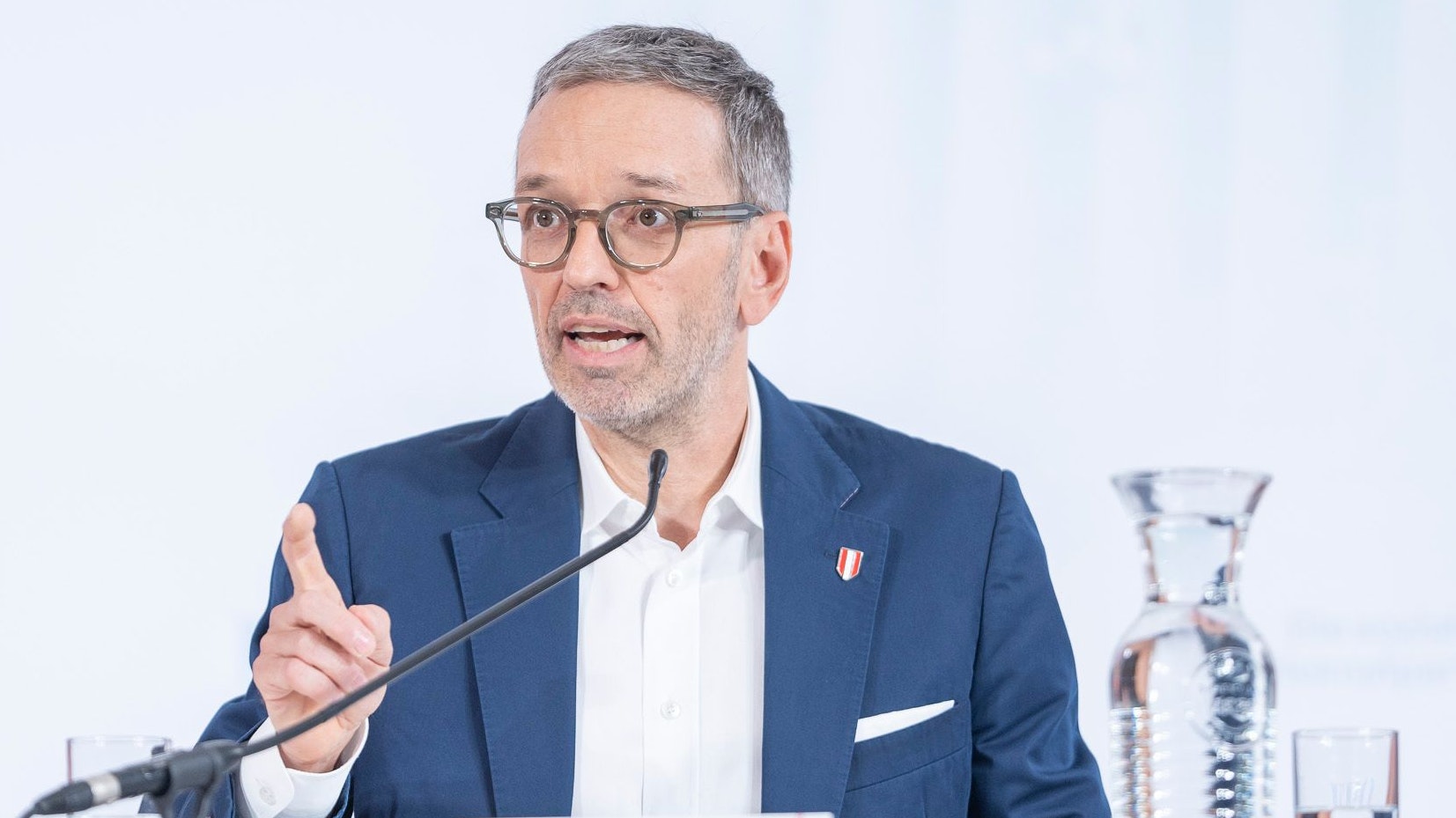 FPÖ-Chef Herbert Kickl bei der Präsentation des blauen Wahlprogramms. In Graz startet er jetzt den großen Endspurt.
