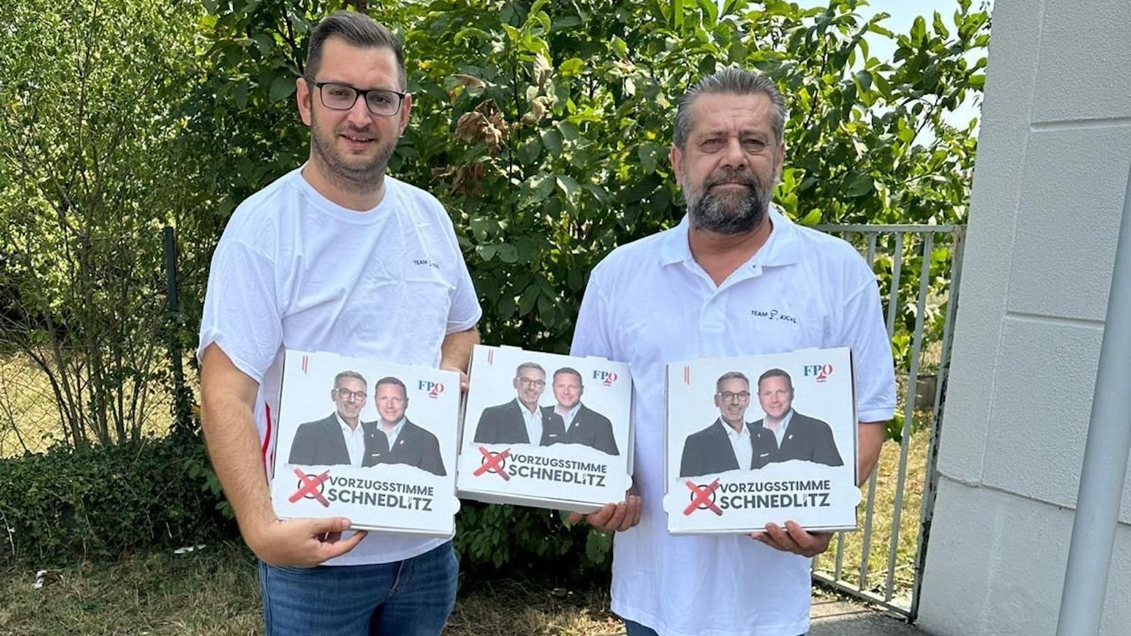 Pizzakartons: Philipp Gerstenmayer und Franz Lechner