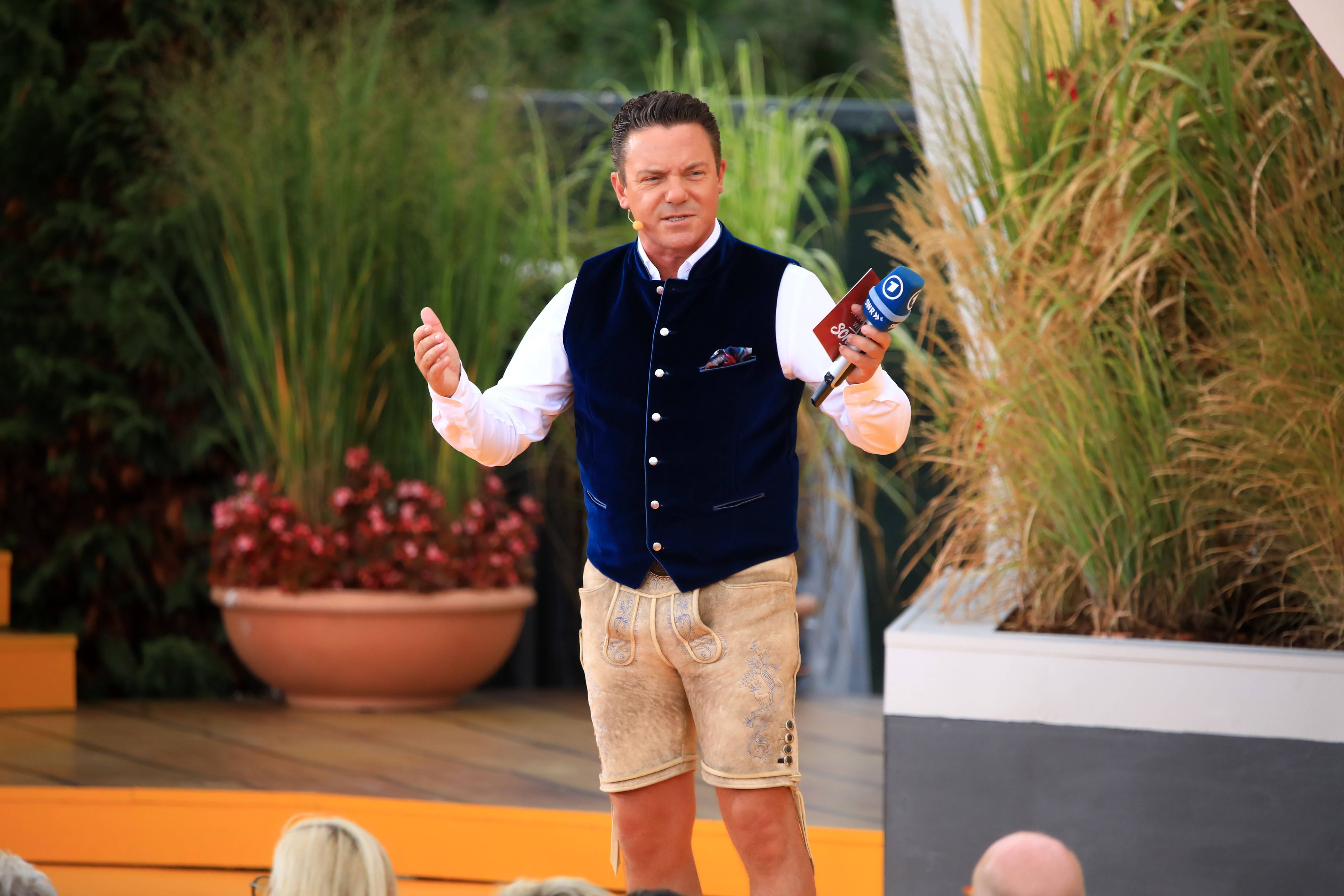 Stefan Mross hat ein besonderes Schmankerl für seine Fans.