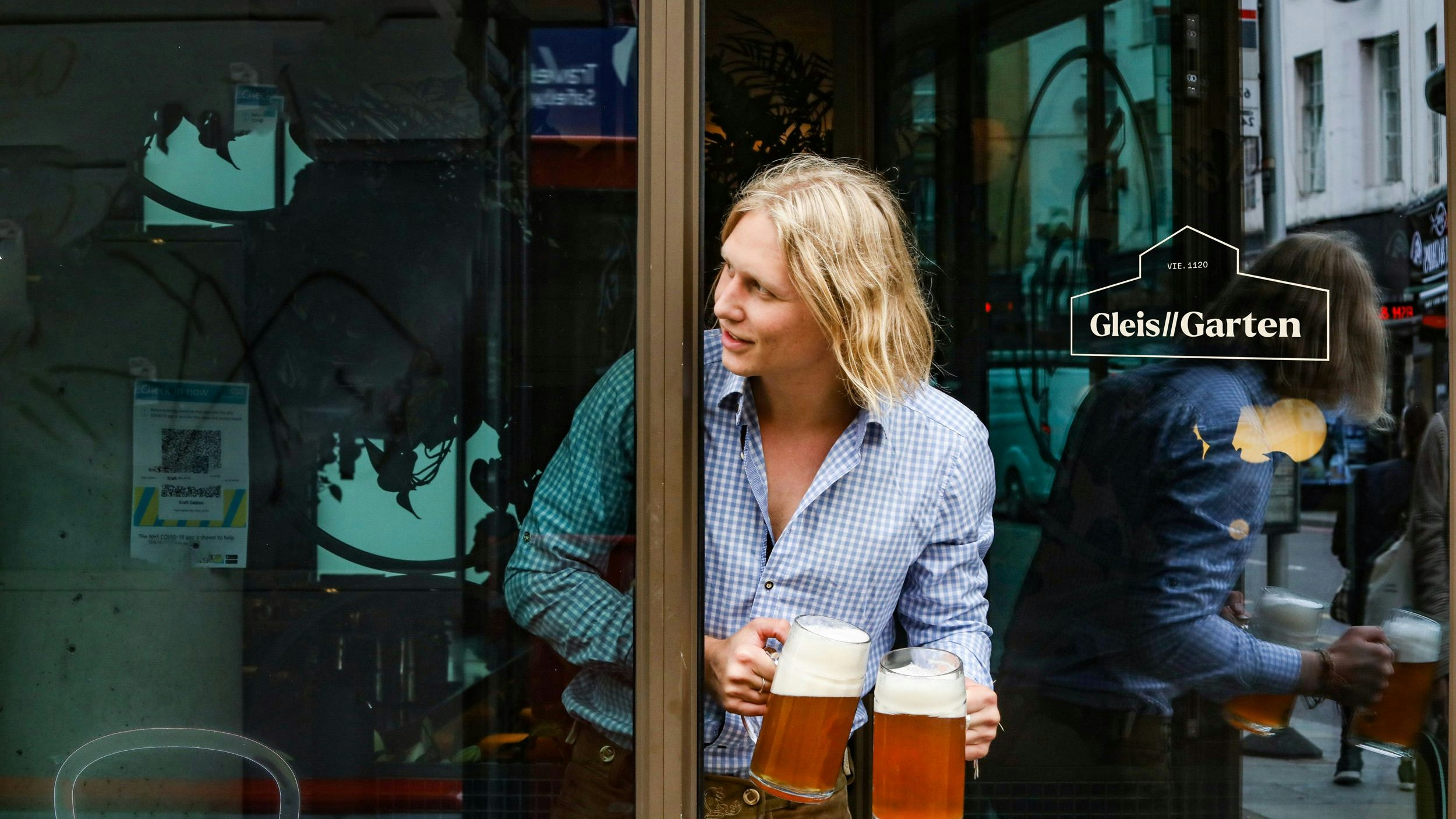 Heute.at - Oktoberfest mitten in der Stadt im Gleisgarten Meidling