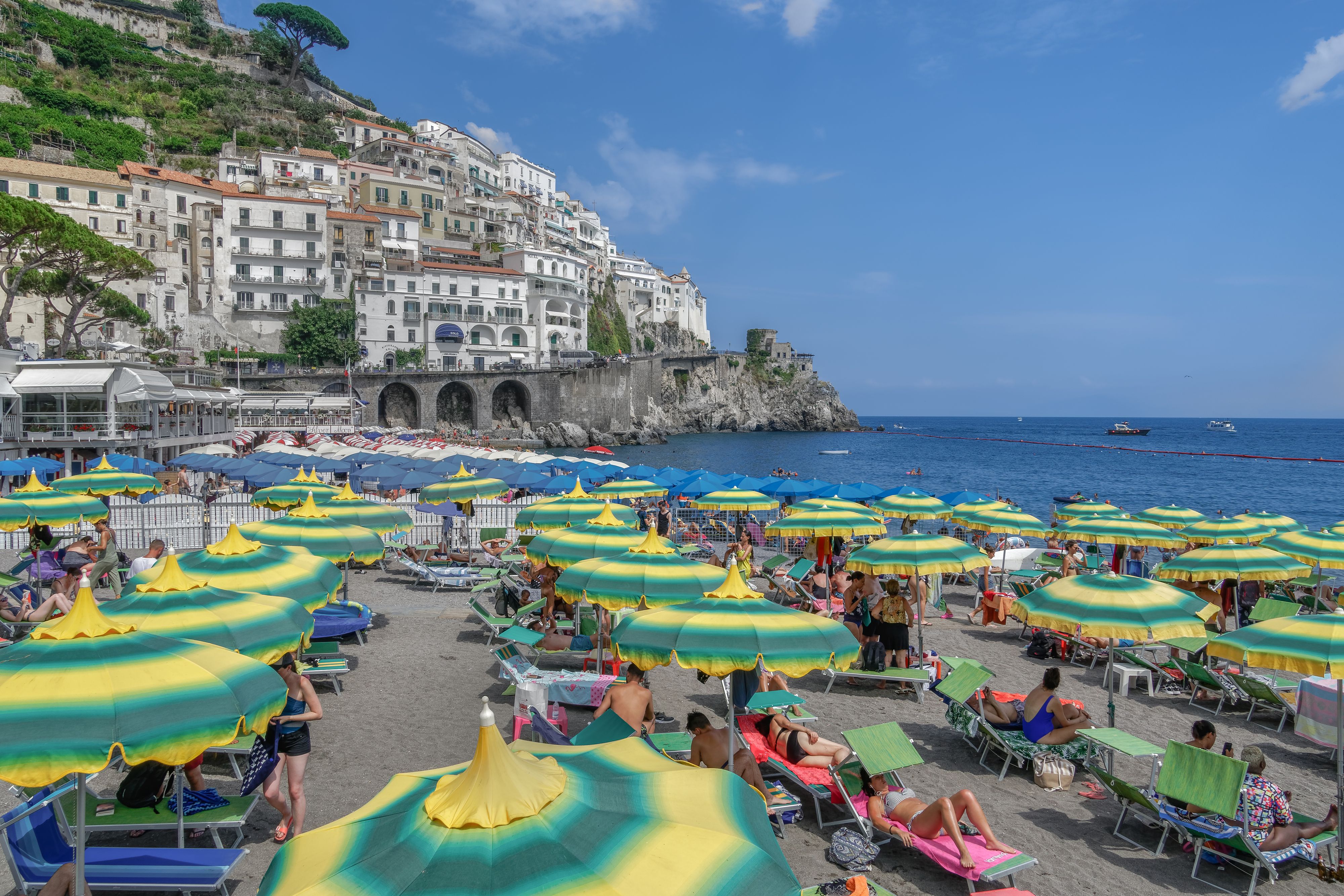 Amalfi ächzt unter den Touristenmassen. Neue Maßnahmen sollen das ändern.