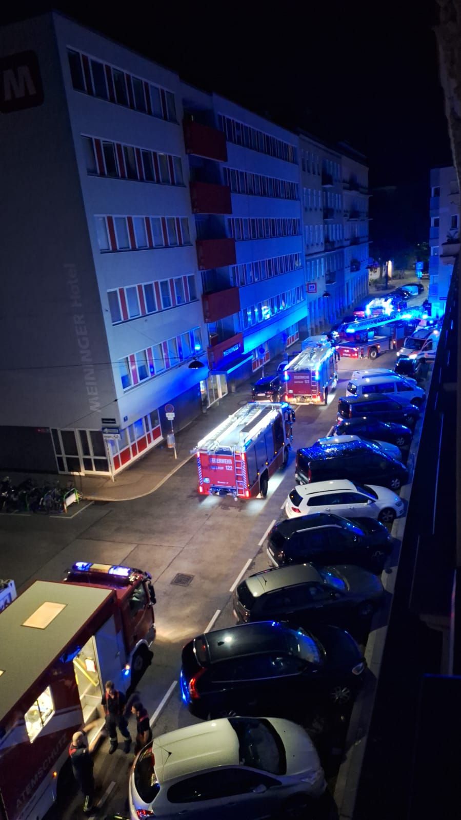 Wiener retten eigene Nachbarin aus brennender Wohnung.