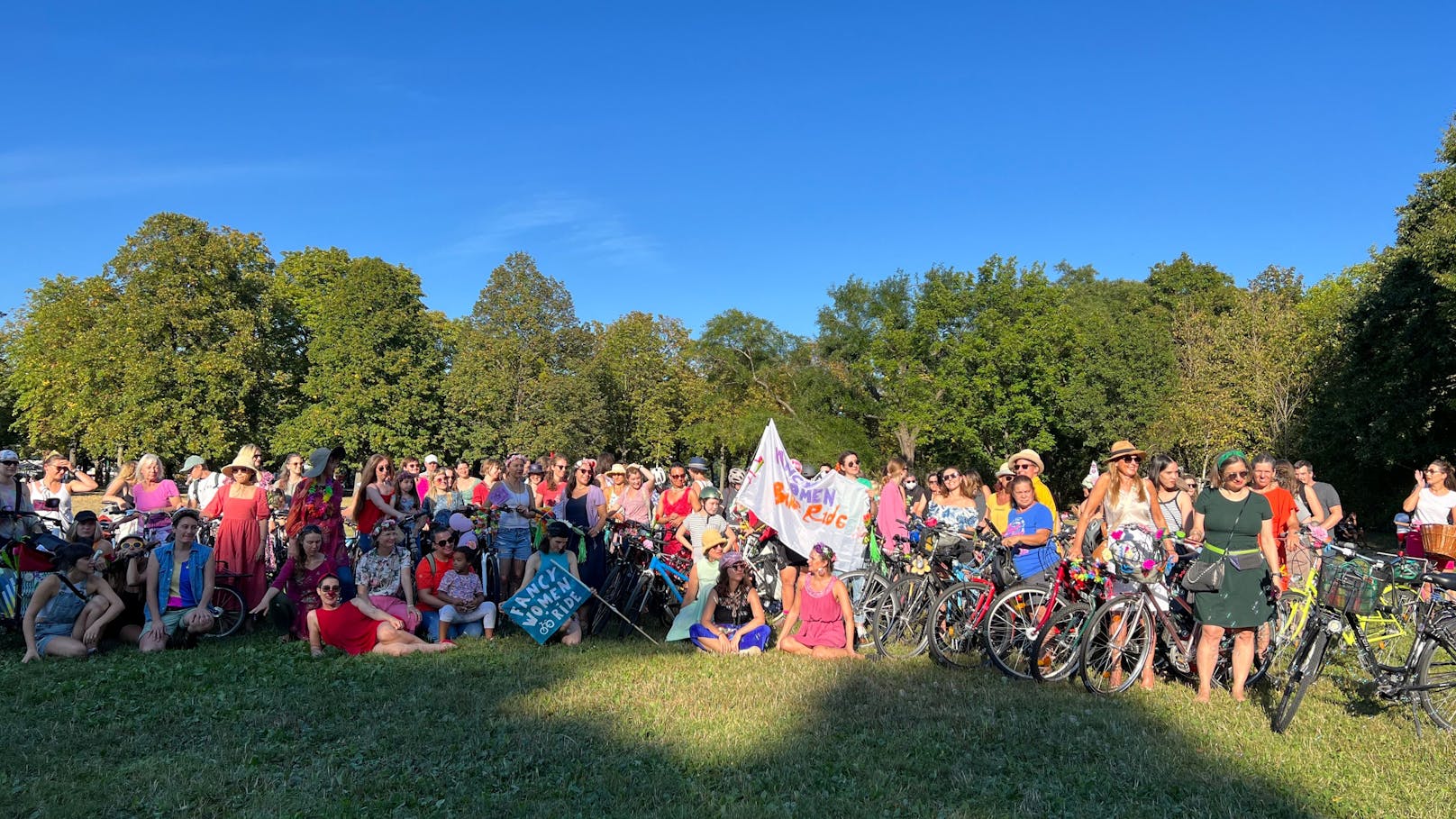 Mit neuem Namen in die alte Fahrtrichtung: Der Wiener Fancy Women Bike Ride nennt sich ab sofort Vienna Woman Bike Ride