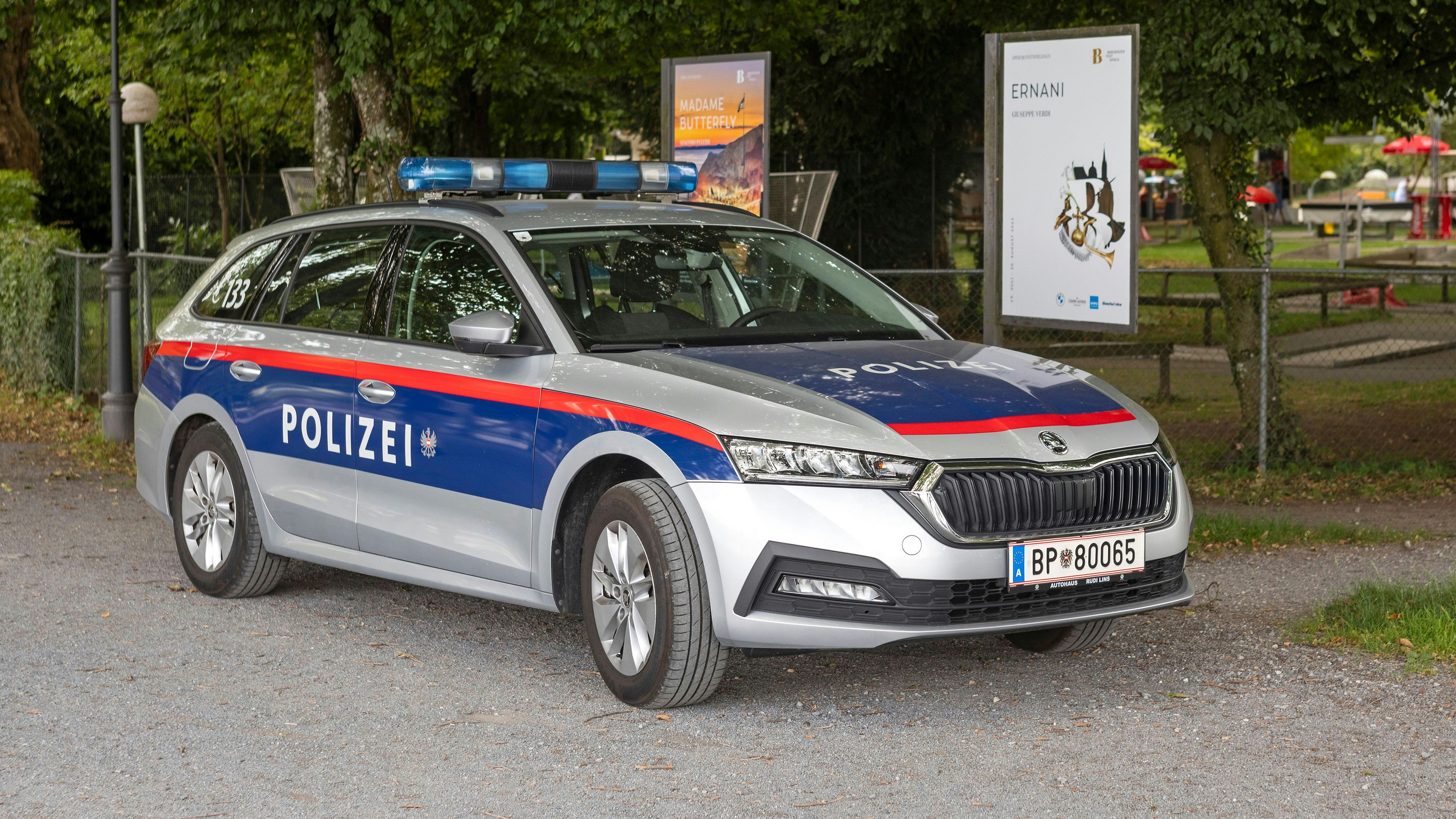 Heute.at - Mord-Alarm: Frau tot am Ach-Ufer gefunden