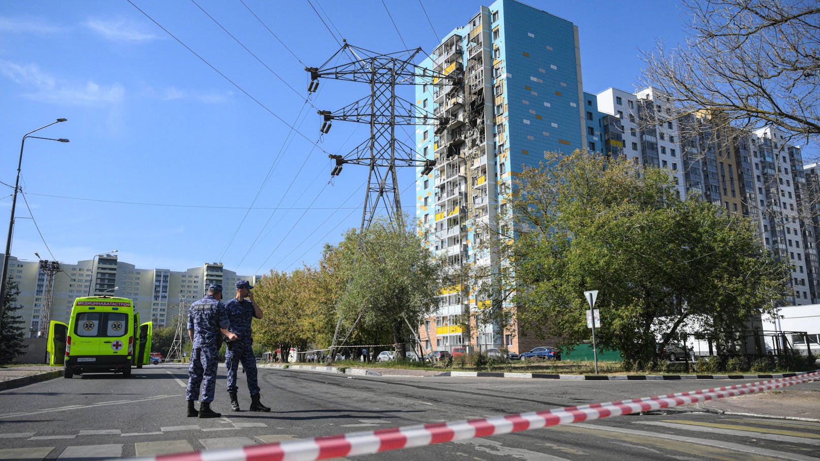 Flughäfen gesperrt – 144 Drohnen nahe Moskau abgefangen