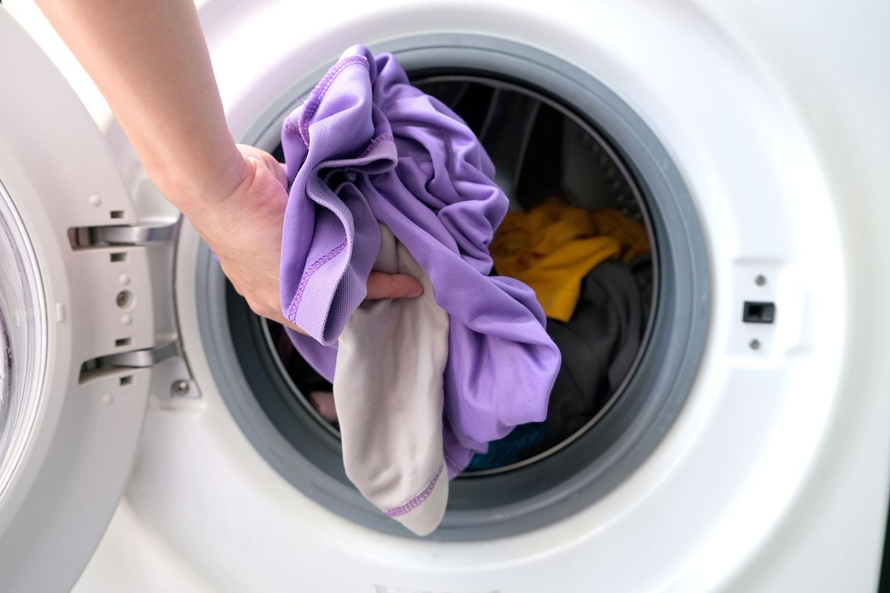 Deine Sportkleidung ist besonderer Belastung ausgesetzt – und hat spezielle Eigenschaften.