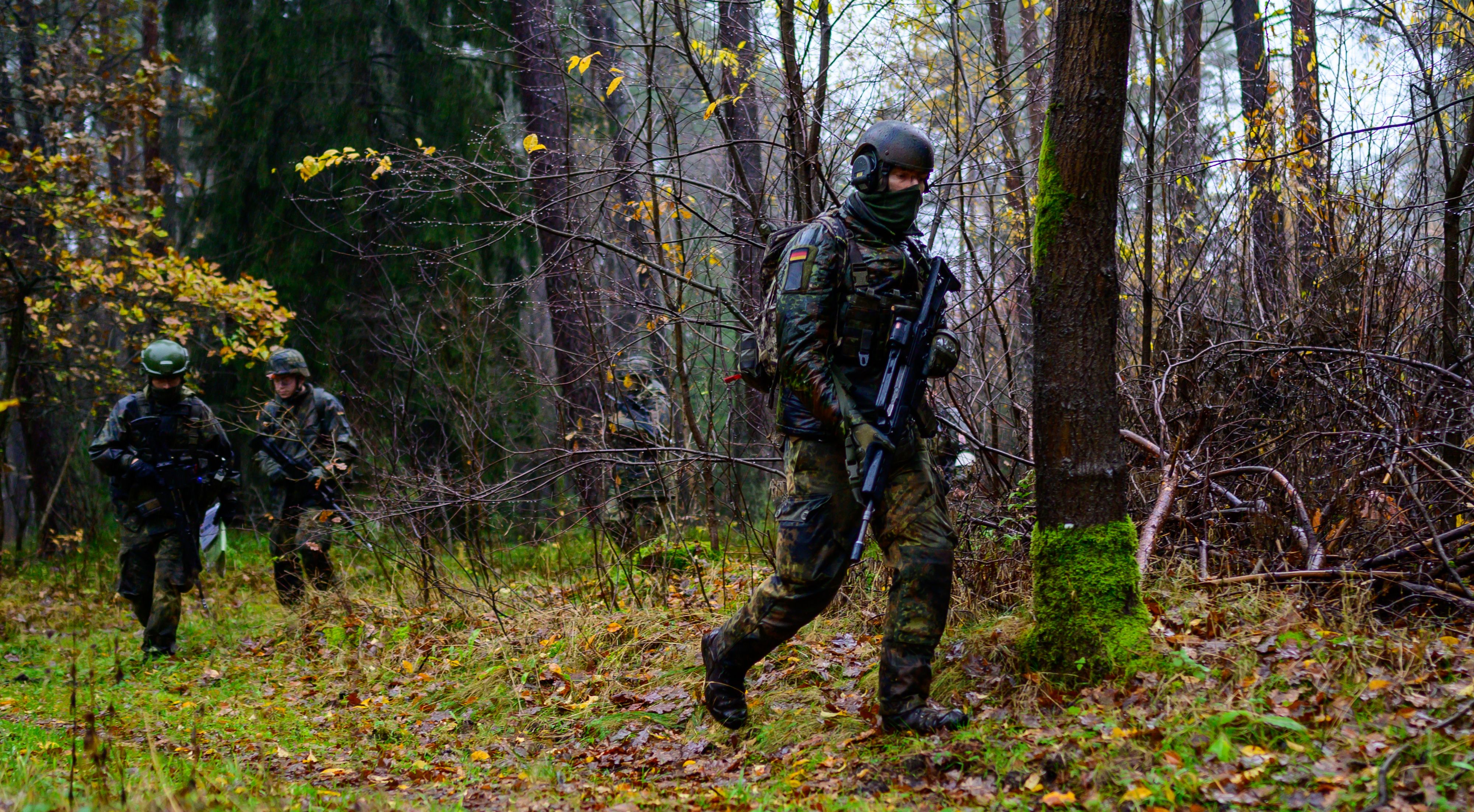 Bei einer Übung deutscher Elitesoldaten in Kärnten kam es zu einem gefährlichen Zwischenfall. (Symbolbild)
