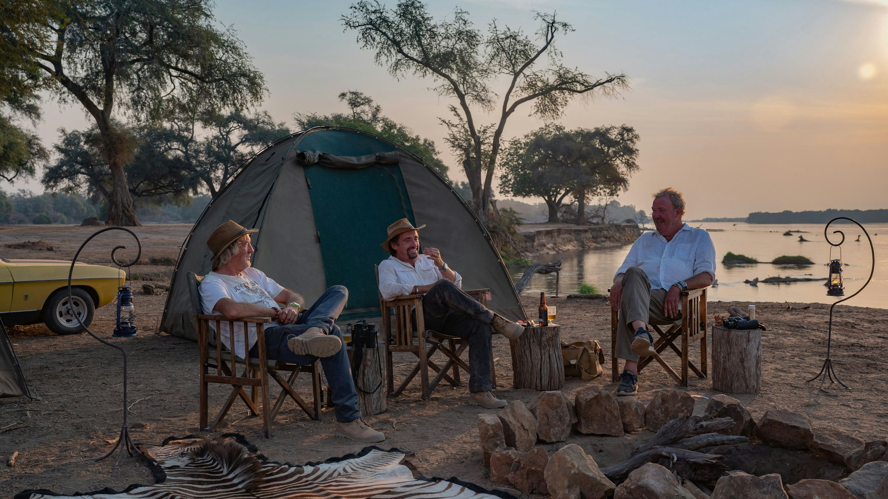 Am Ende einer 22 Jahre langen Reise: James May, Richard Hammond und Jeremy Clarkson haben in Botswana ihr gemeinsames Ziel erreicht