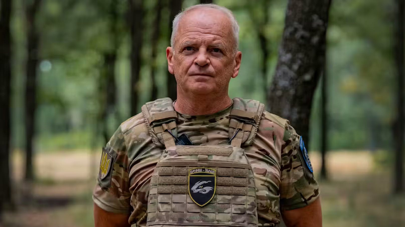 Offizier Sergej von der ukrainischen 59. motorisierten Infanterie-Brigade schildert den Massenansturm der Russen: "Es ist eine Welle nach der anderen."