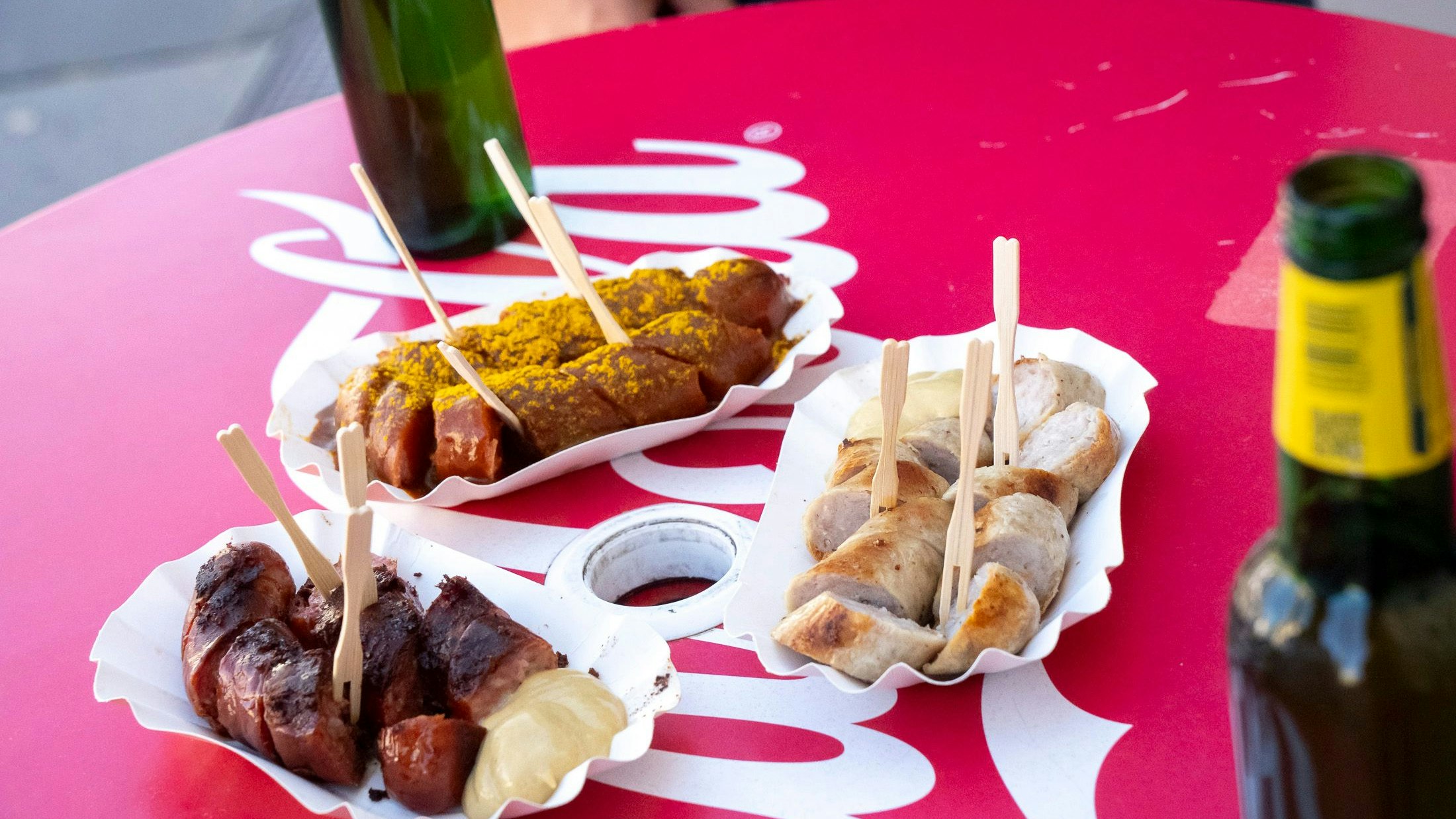 Heute.at - Preis-Hammer bei Bosna und Bier – der kuriose Grund