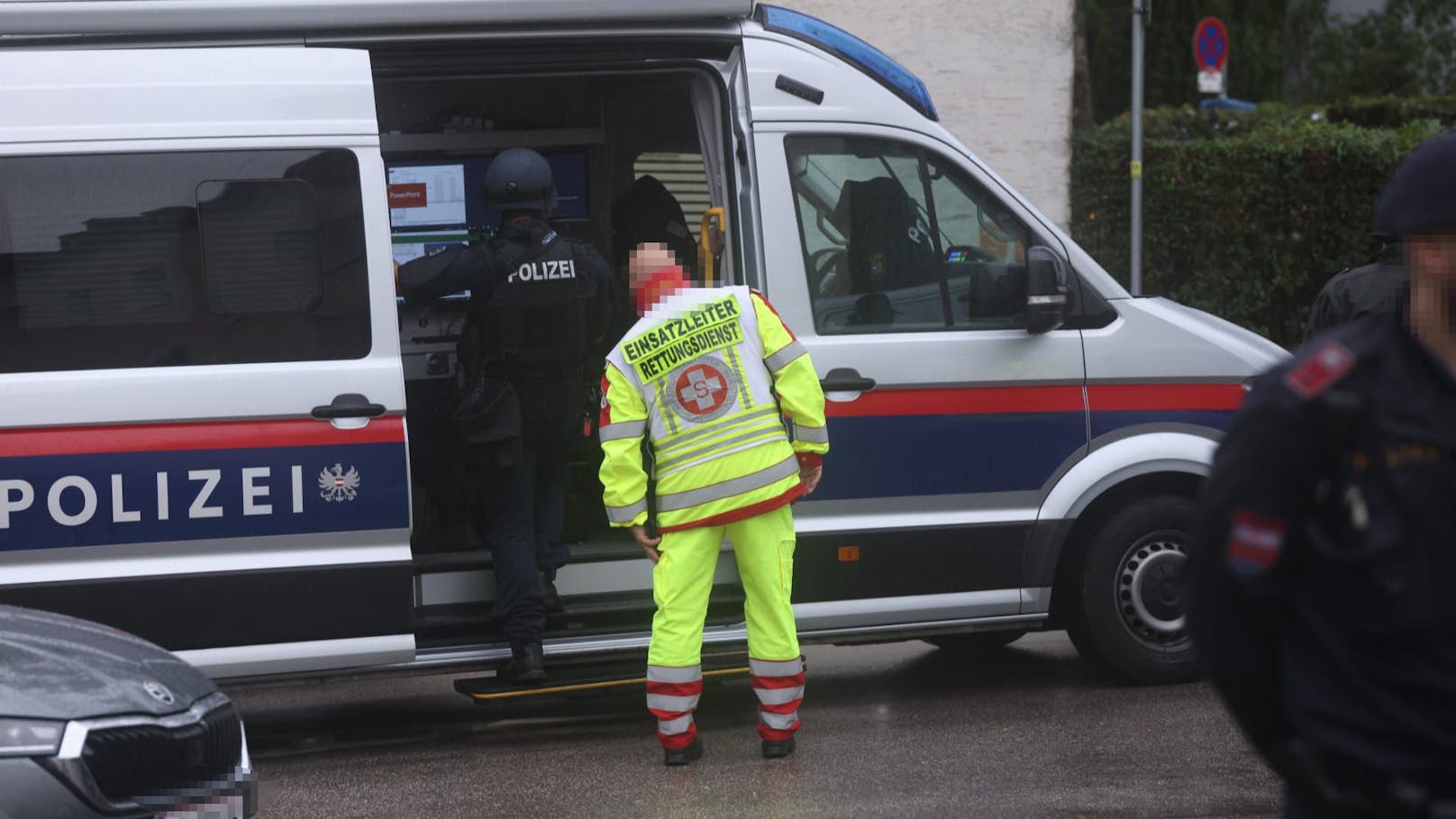 Gegen die Sonderschule in der Teistlergutstraße in Linz-Urfahr gab es am Donnerstag um kurz nach sieben Uhr Früh eine Bombendrohung. Die Kinder wurden nach Hause geschickt.