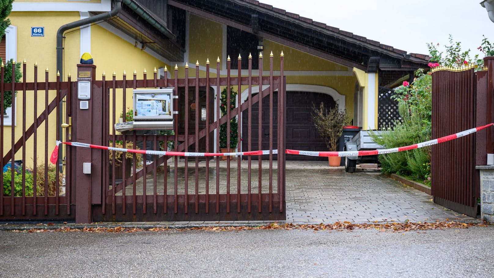 Eltern erschossen in Bett – Tod der Tochter mysteriös