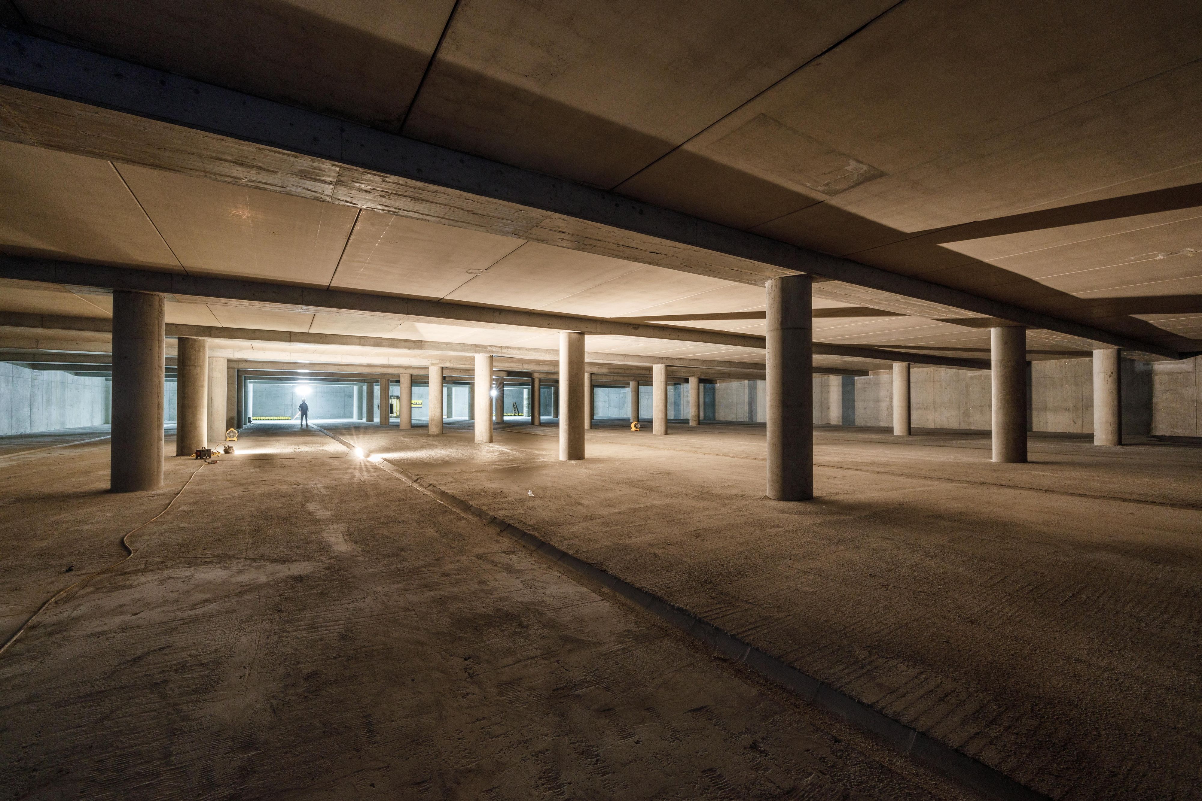 Das Speicherbecken Gelbe Haide in Inzersdorf unter dem Draschepark