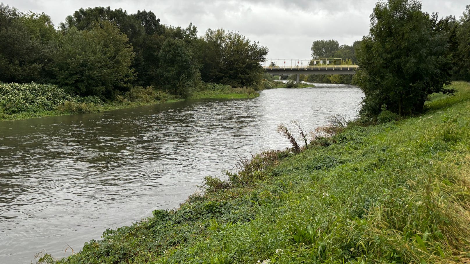 Die Gemeinde und die Freiwillige Feuerwehr St. Pölten-Stadt bereiten sich intensiv auf mögliche Hochwasserereignisse vor.