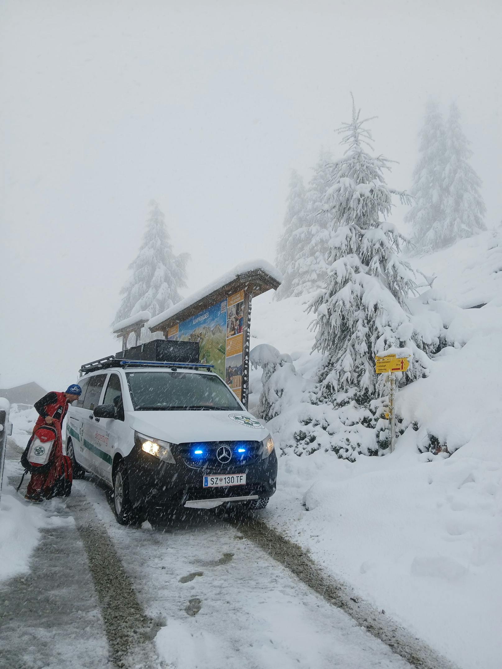 Dennoch setzten sie ihre Wanderung fort und erreichten gegen 13:45 Uhr den Gipfel der Gerlossteinwand.