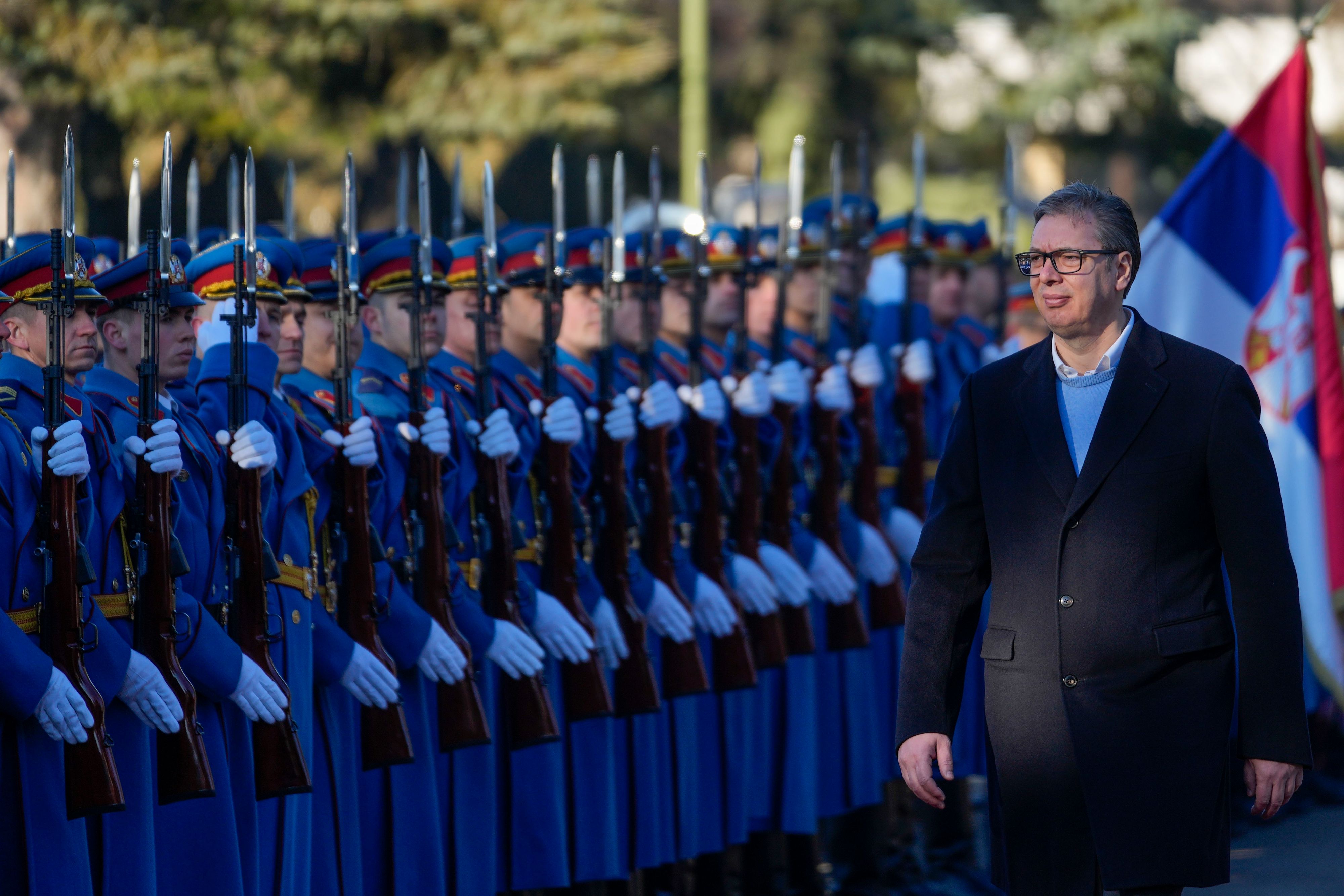 Serbiens Präsident&nbsp;<strong>Aleksandar Vucic</strong> führt nach 13 Jahren die Wehrpflicht für Männer wieder ein.