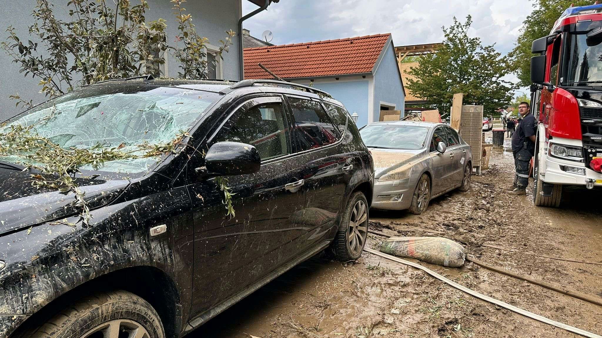 Heute.at - Wetter extrem: In NÖ werden Evakuierungen vorbereitet