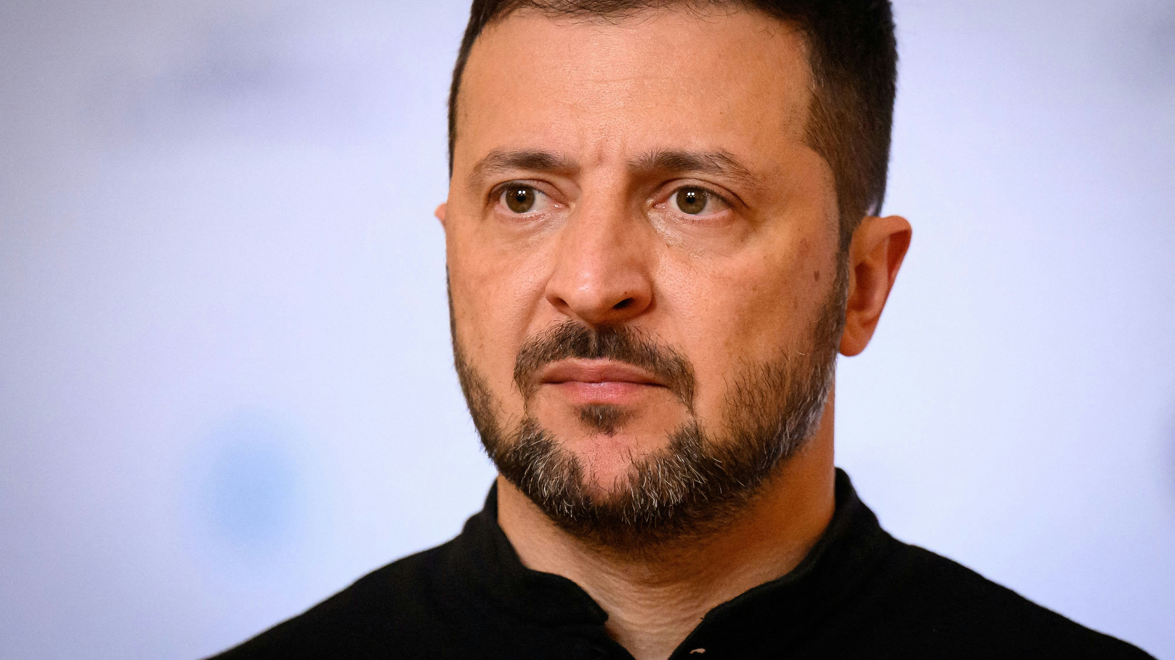 Selenski eröffnete am Samstag die Yalta Strategy Konferenz in einem Bunker-ähnlichen Saal in Kiew. (Symbolbild)