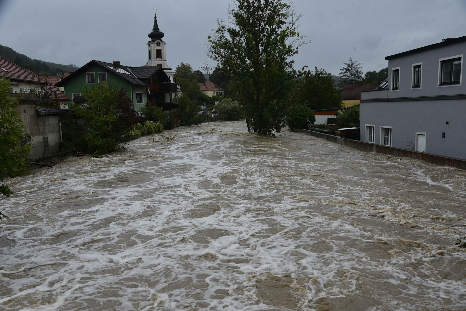 Regenmassen trafen auch Alland