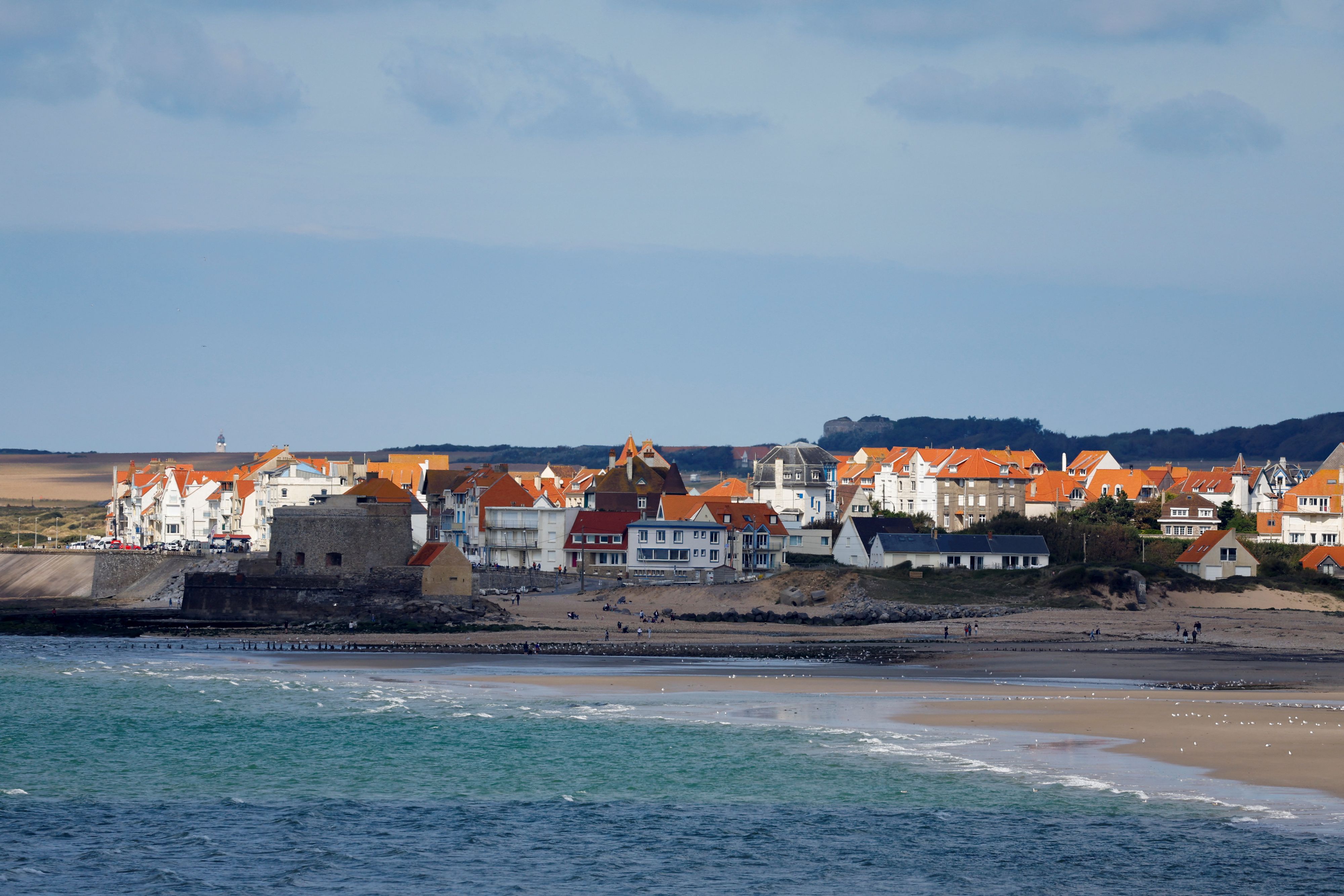 Mindestens acht Menschen kamen beim Versuch, den Ärmelkanal zu überqueren, ums Leben.