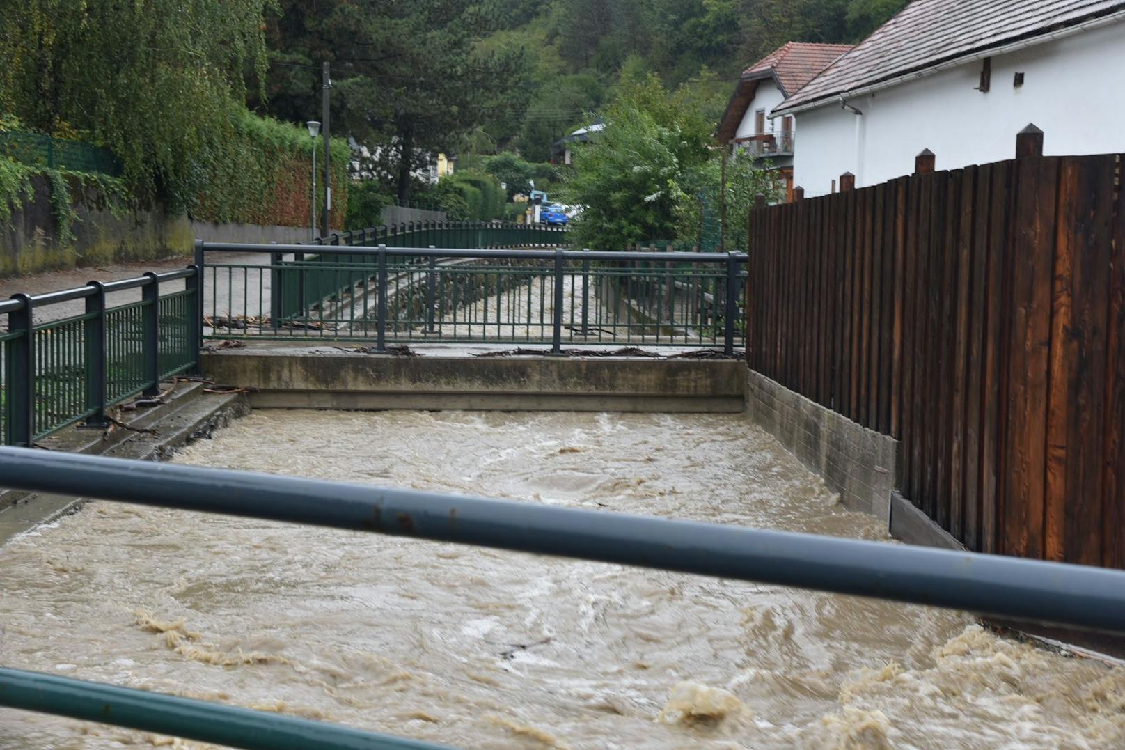 Regenmassen trafen auch Alland