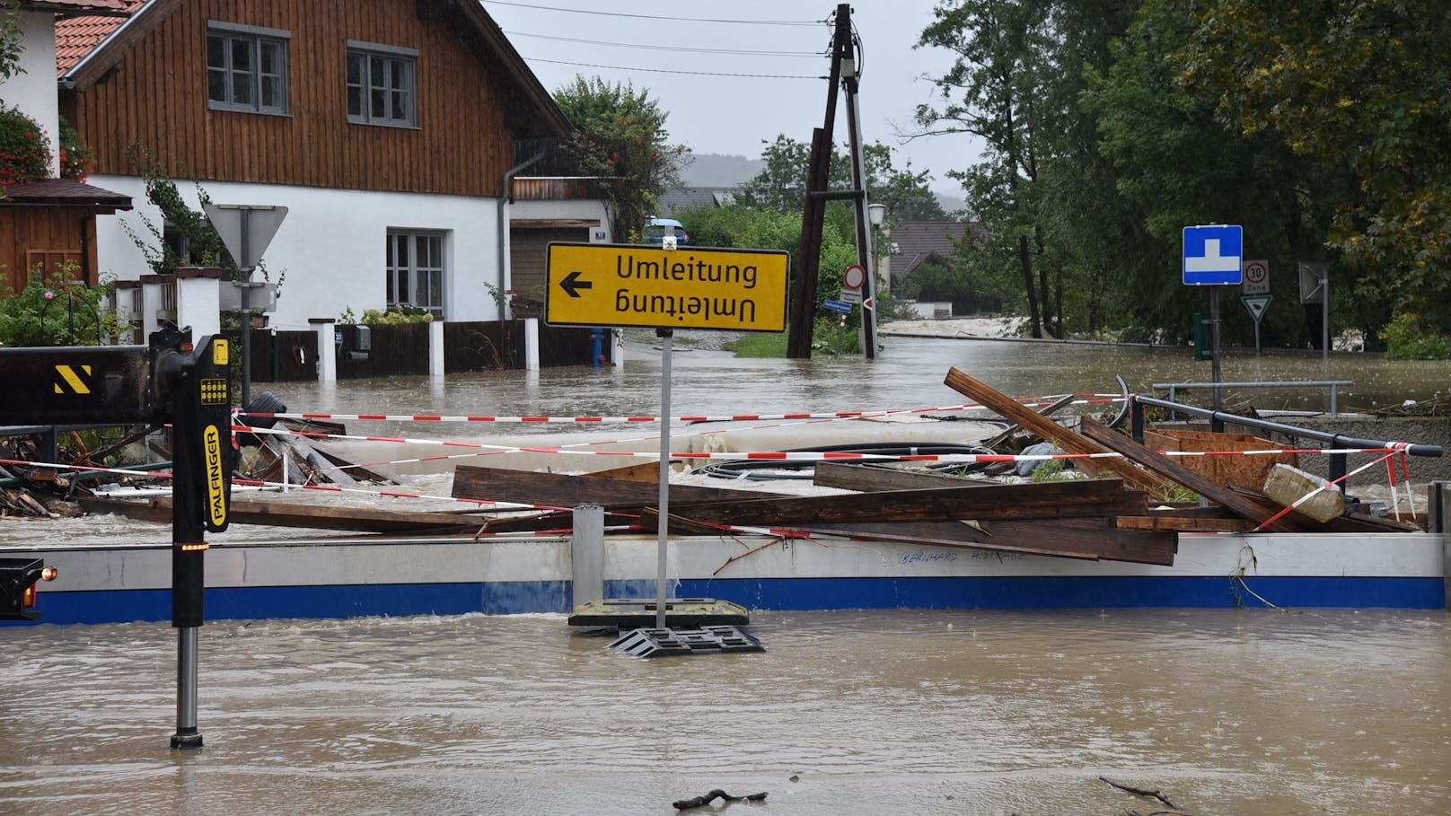 Situation in Alland, Aufnahmen vom 15. September 2024