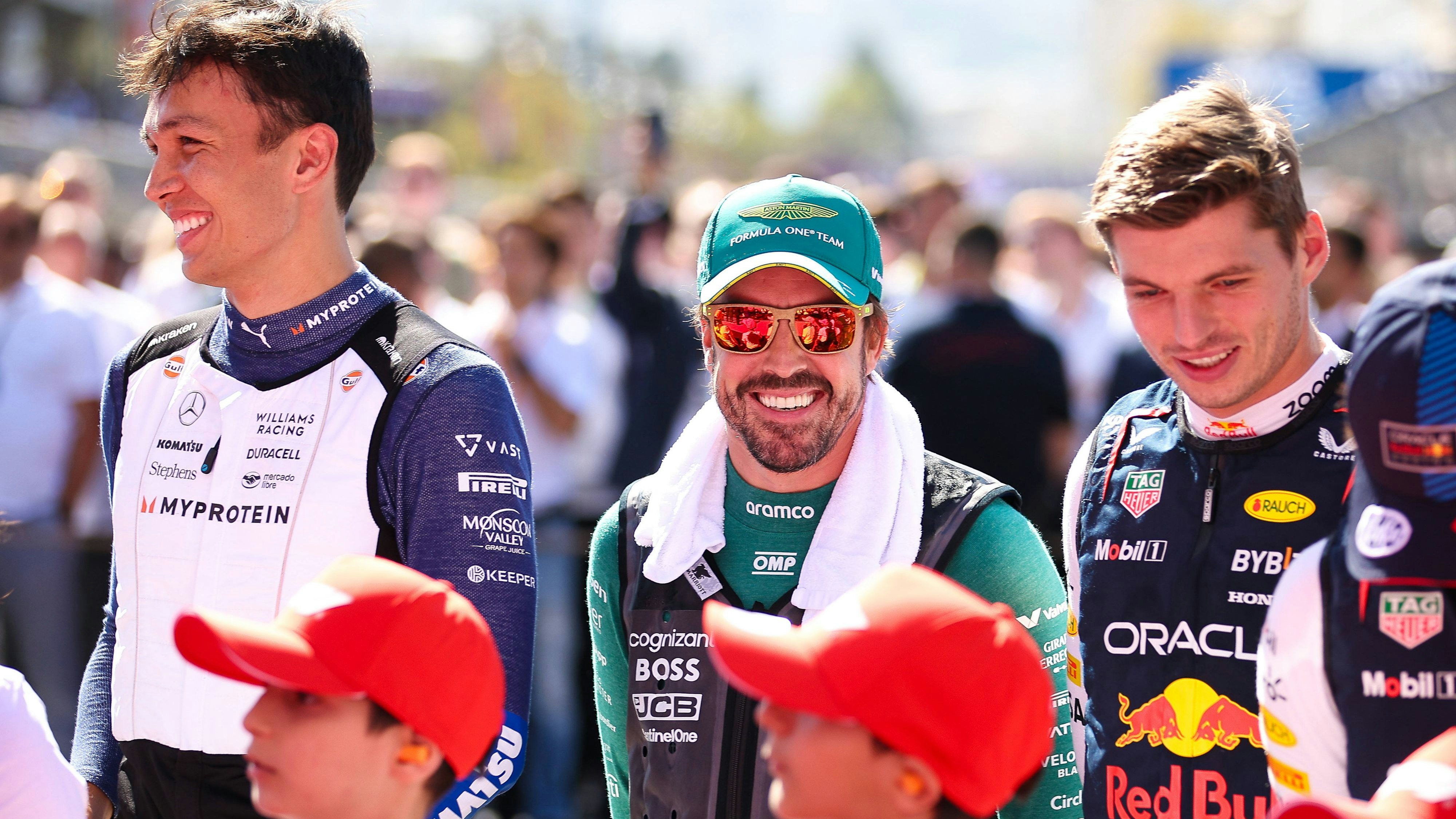 Fernando Alonso und Max Verstappen – kommen sich zwei Superstars im Kampf um ein Cockpit in die Quere?