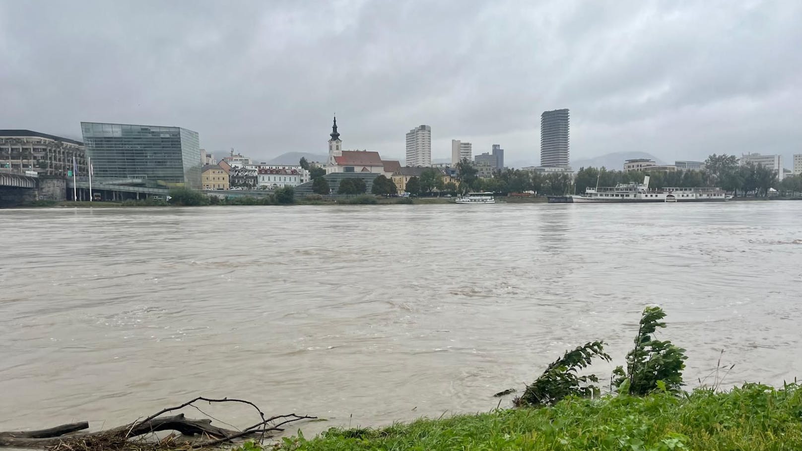 "Wieder Überflutungen": Hochwasser-Gefahr nicht gebannt