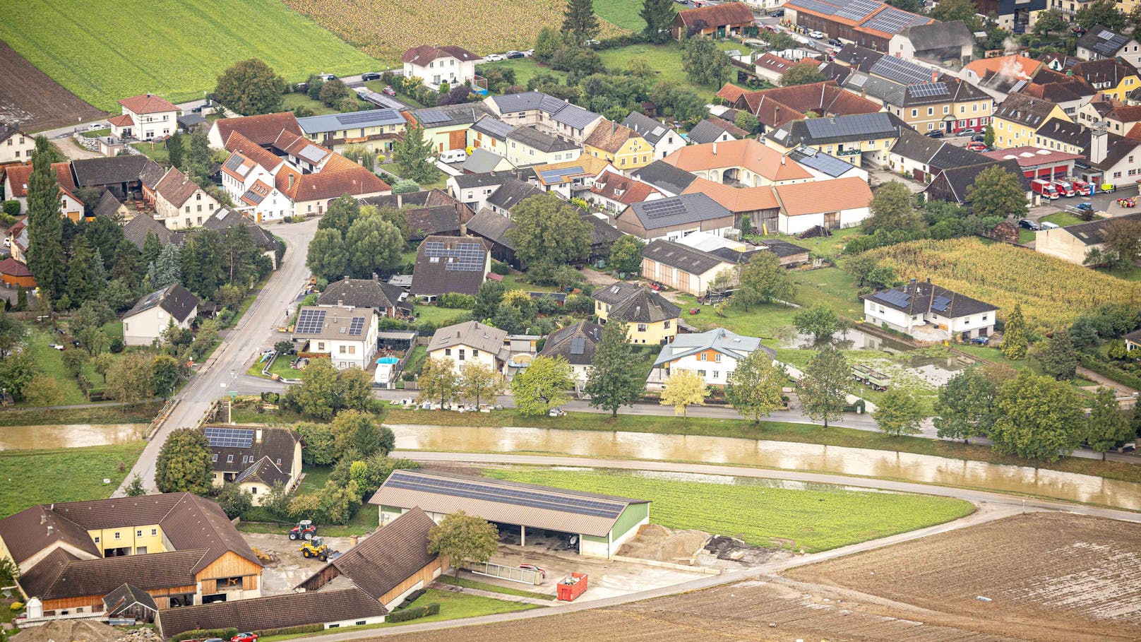 Luftaufnahmen am Dienstag zeigen das gesamte Ausmaß der Zerstörung in Kirchberg an der Pielach, Rabenstein, Hofstetten, Haunoldstein und Groß Sierning.