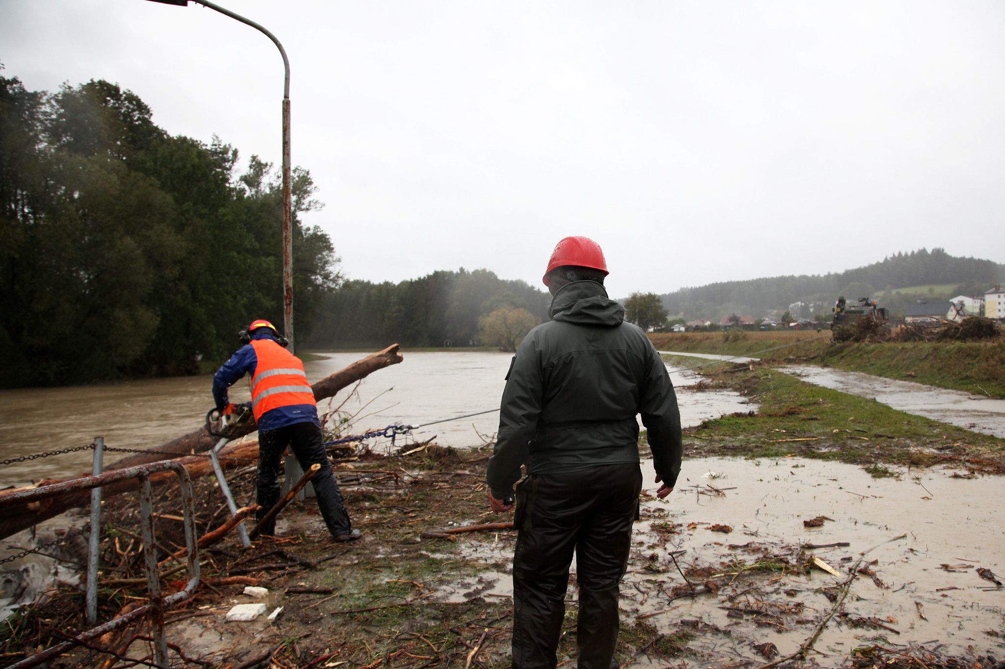 Nun beginnt der nächste Kraftakt: die Aufräumarbeiten.