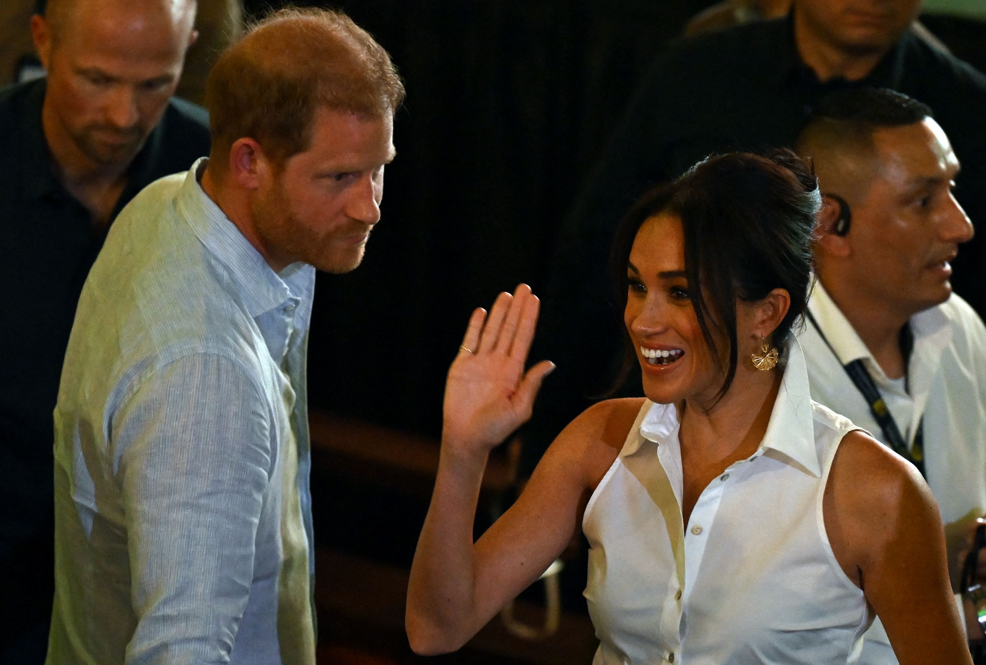 Prinz Harry und Herzogin Meghan traten 2020 von ihren Aufgaben als Royals zurück, seit dem herrscht dicke Luft.