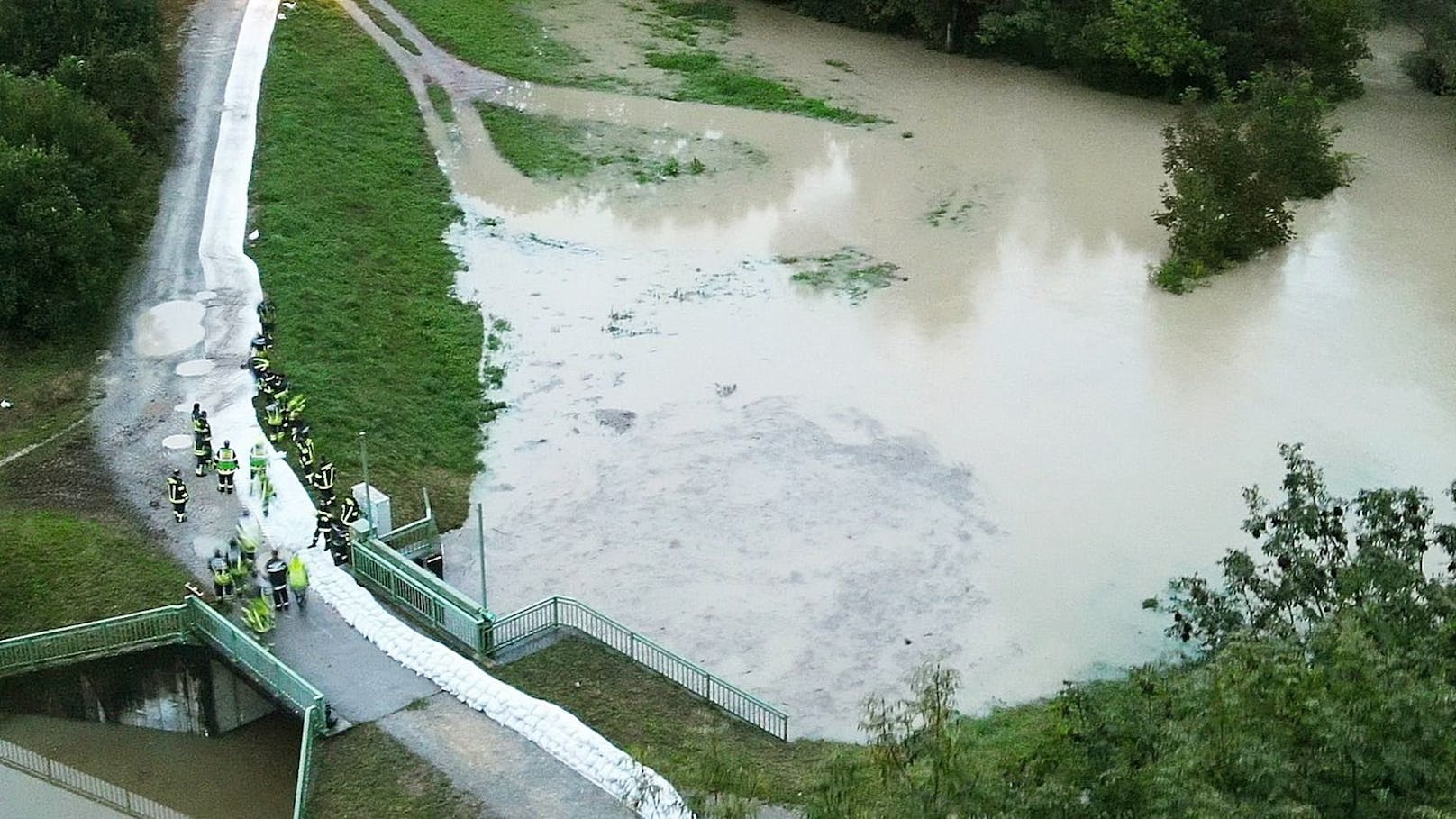 Hochwassergefahr im Bezirk Neusiedl am See.