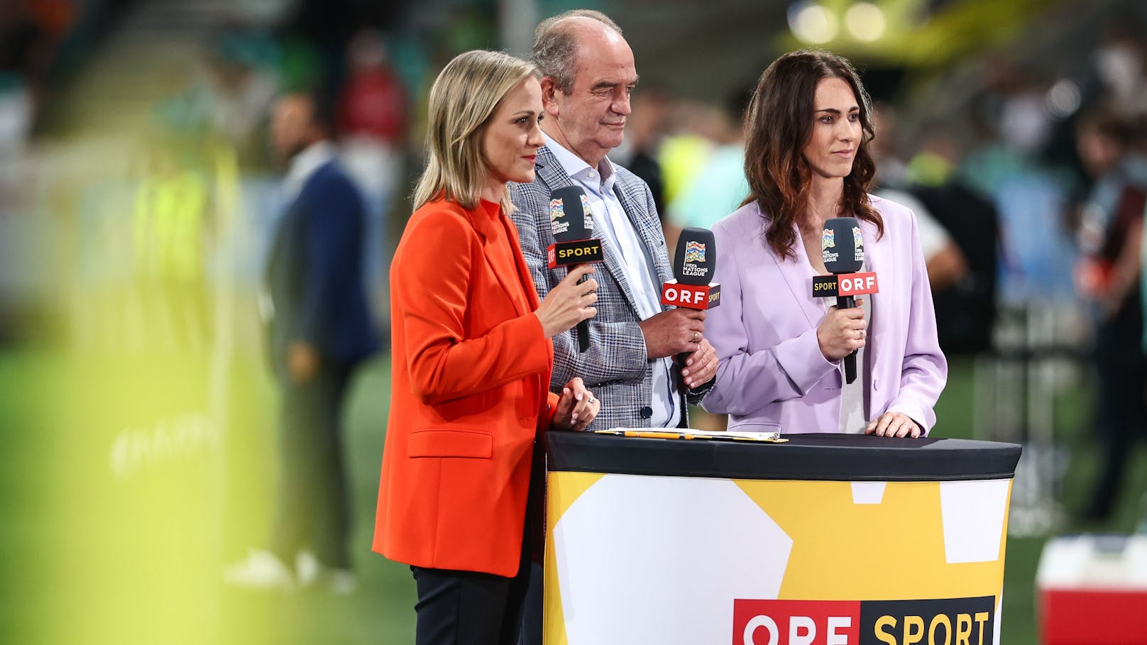 Alina Zellhofer, Herbert Prohaska und Viktoria Schnaderbeck.