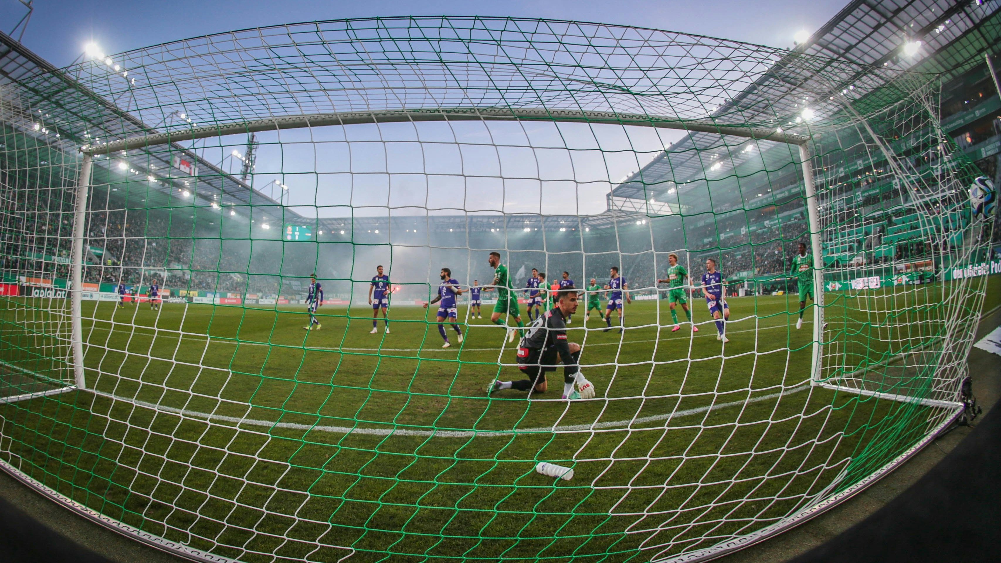 Heute.at - Rapid sammelt bei Derby Spenden für Hochwasser-Opfer