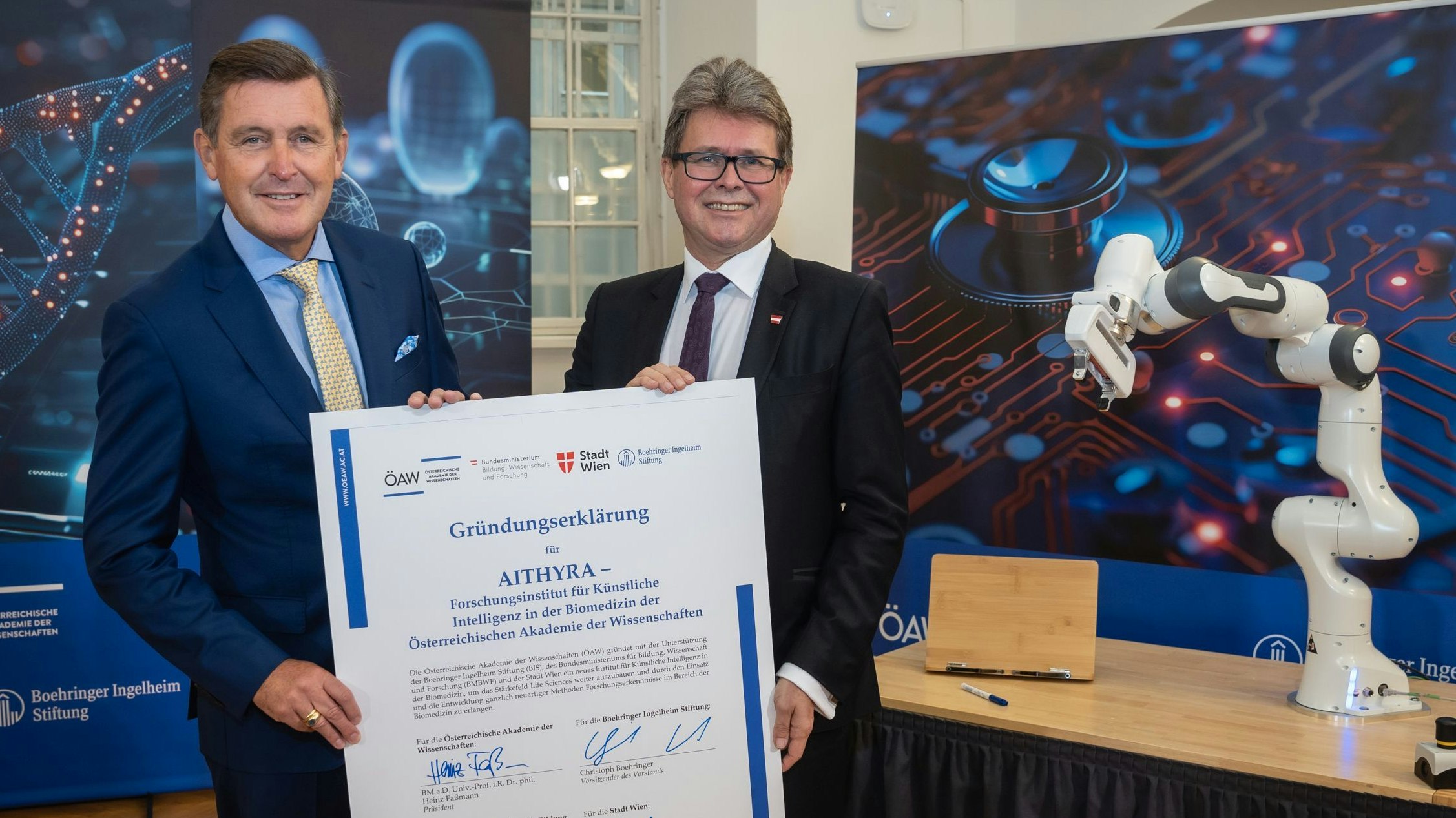 StR Peter Hanke, BM Polaschek, Präsident Faßmann, GF M. Bronstein, A. Ender, Vetreter d. Fam. Böhringer  -Vorstellung des neuen KI Biomedizin-Instituts