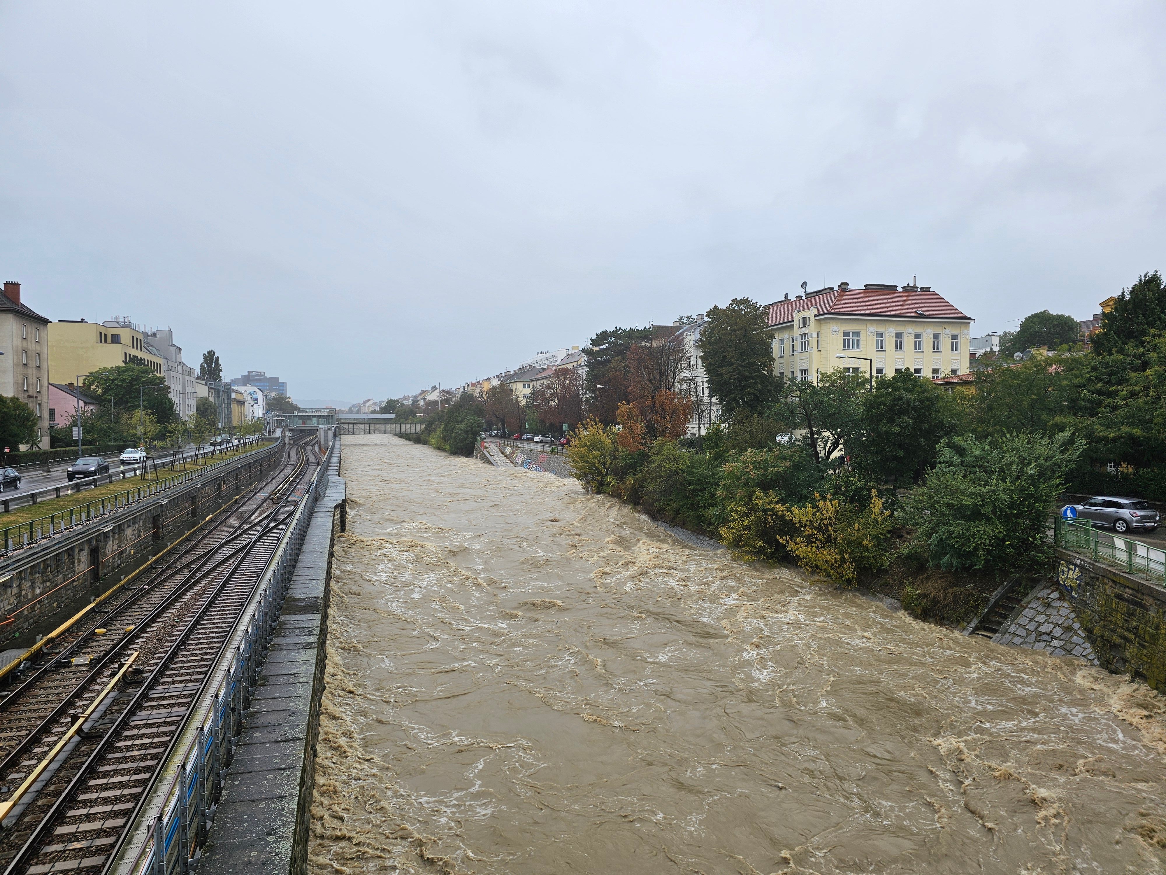 Das jüngste Hochwasser sollte den verantwortlichen Politikern zu denken geben.