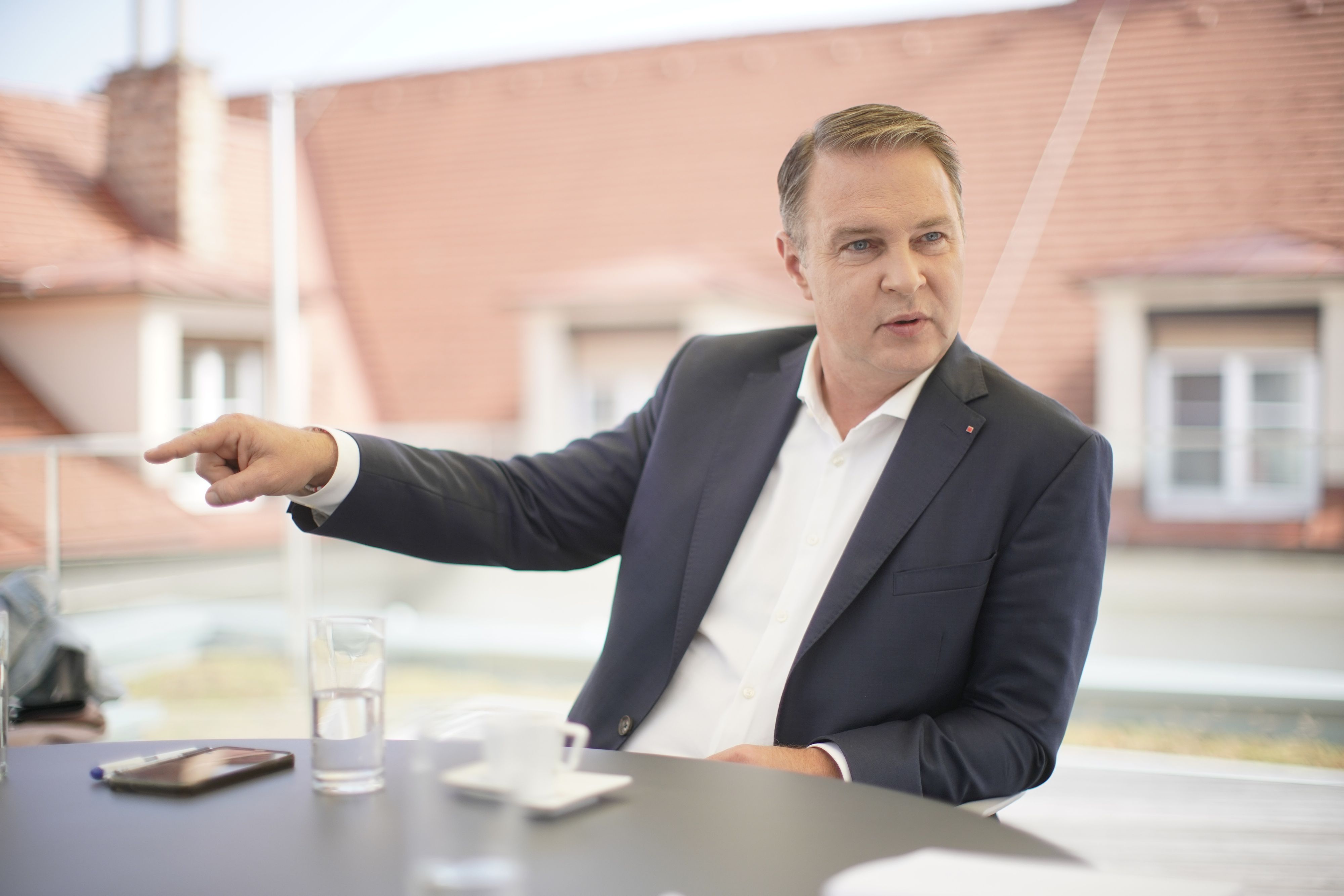 SPÖ-Chef Andreas Babler im großen <em>