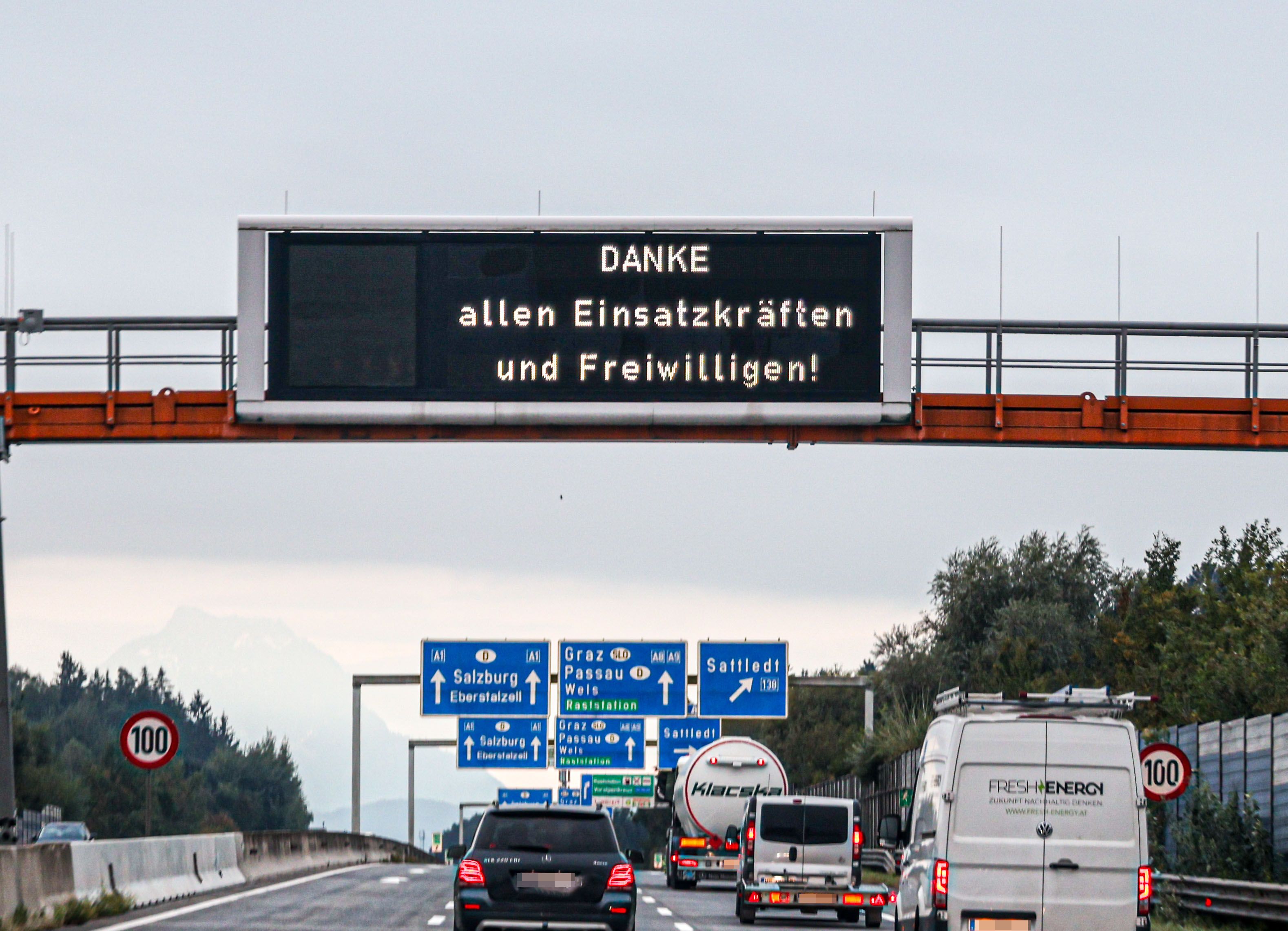 Besonderer Dank: Die Asfinag macht auf die vielen freiwilligen Helfer aufmerksam.