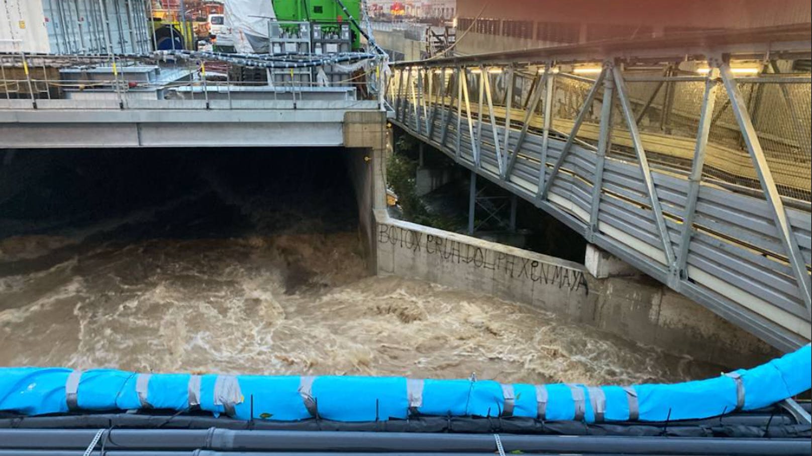 So sah es im U-Bahn-Bereich Pilgramgasse aus.