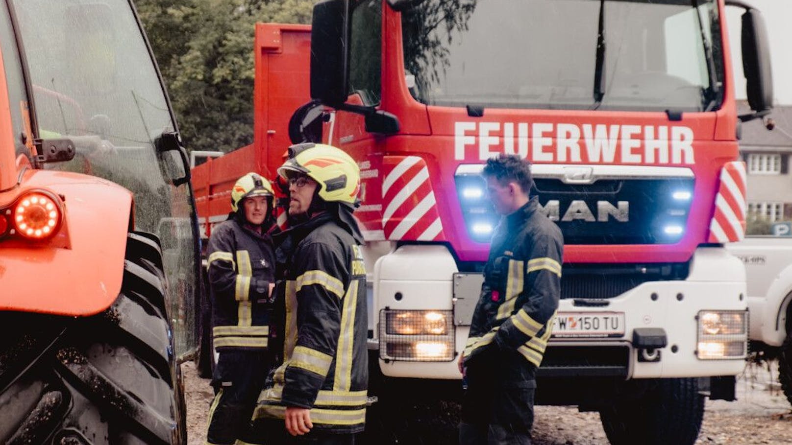 Die Feuerwehr Purkersdorf stand fünf Tage im Dauereinsatz.